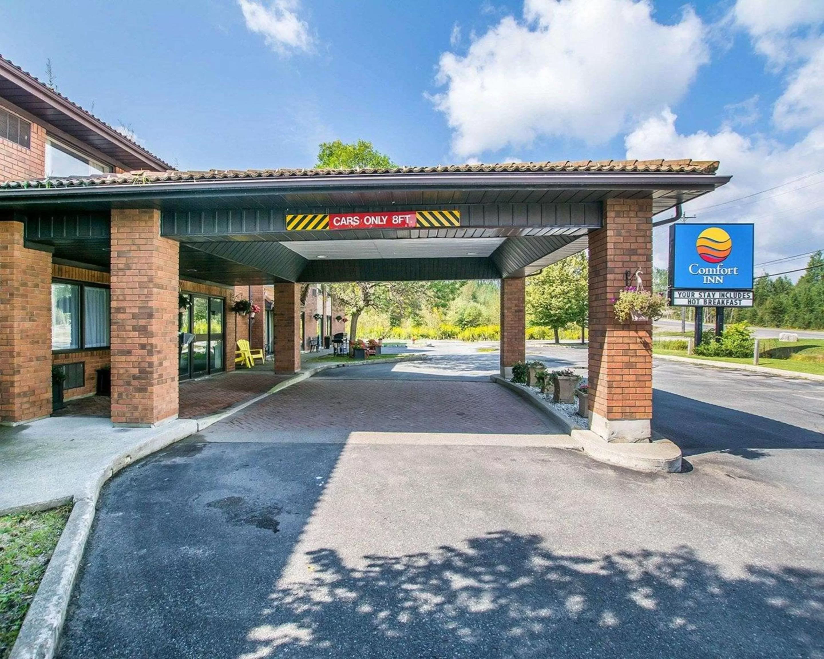 Property building in Comfort Inn Kirkland Lake