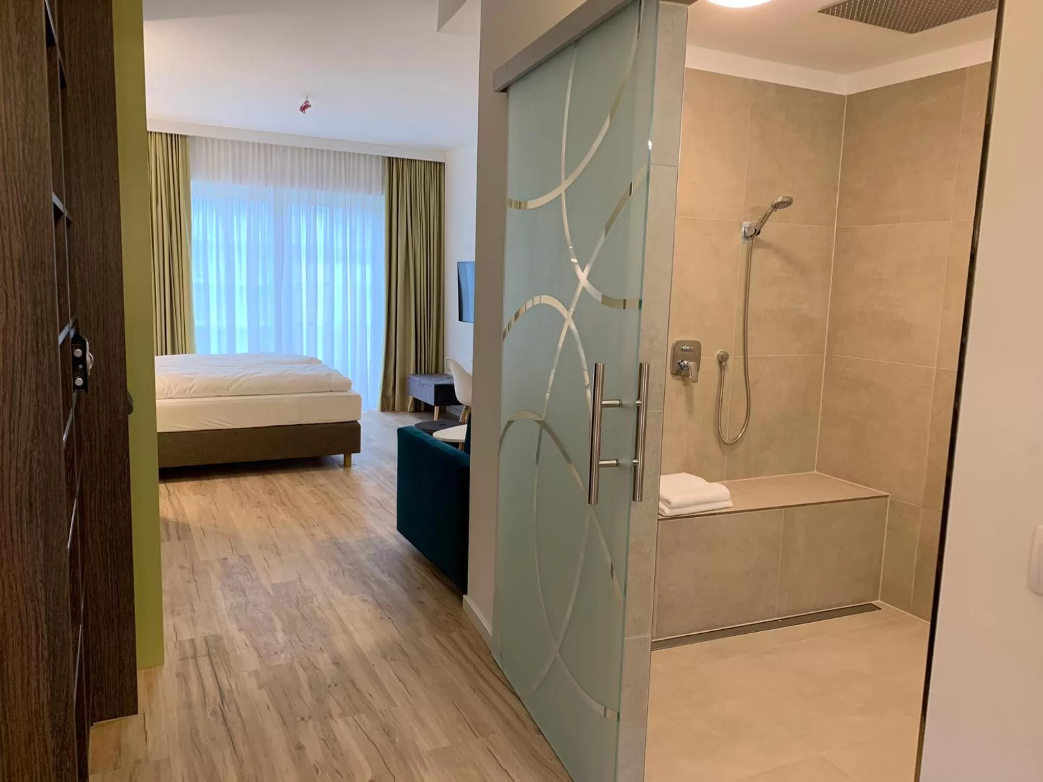 Bathroom, Bed in Park-Lodge Am Rohrbusch