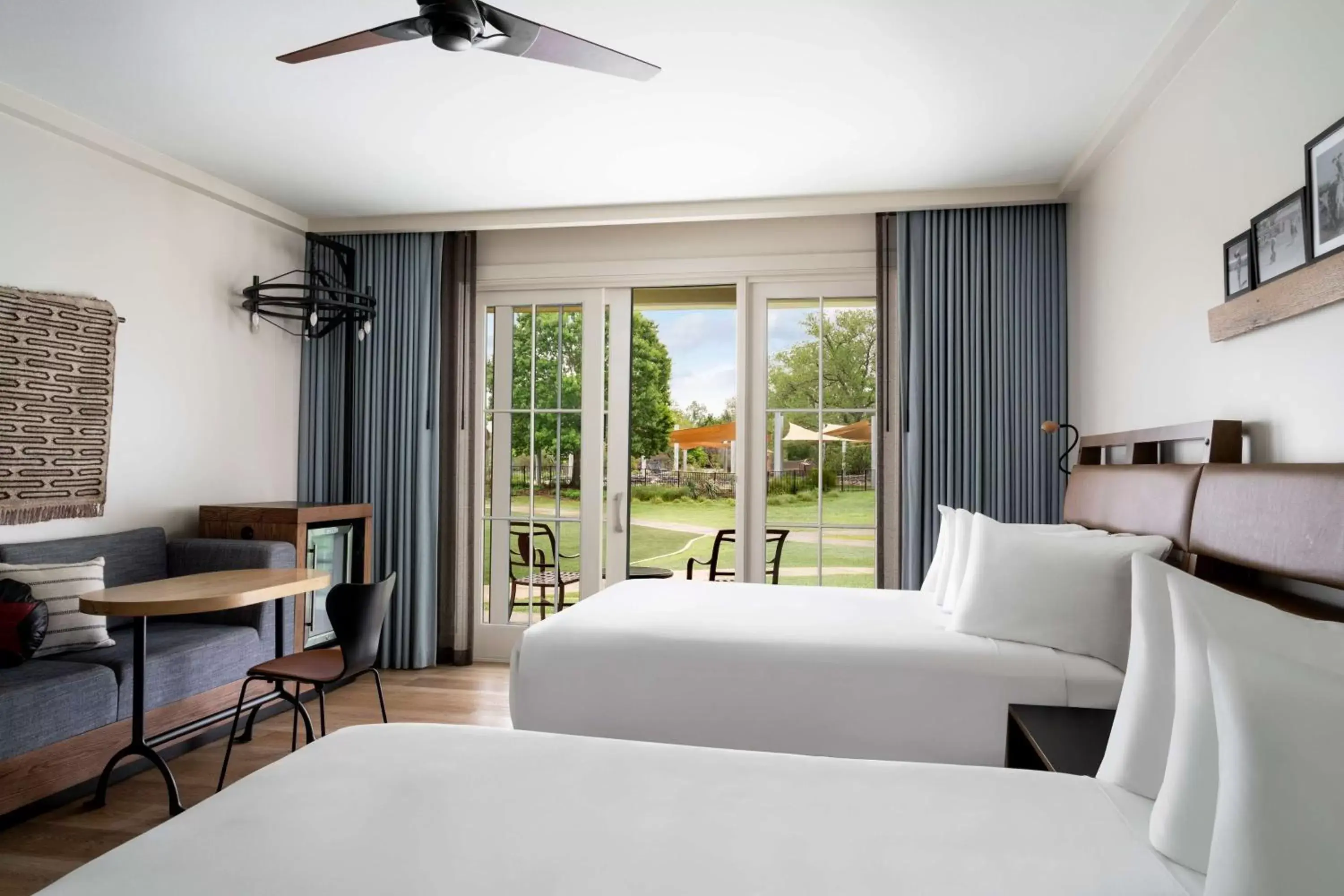 Bedroom, Seating Area in Hyatt Regency Lost Pines Resort and Spa