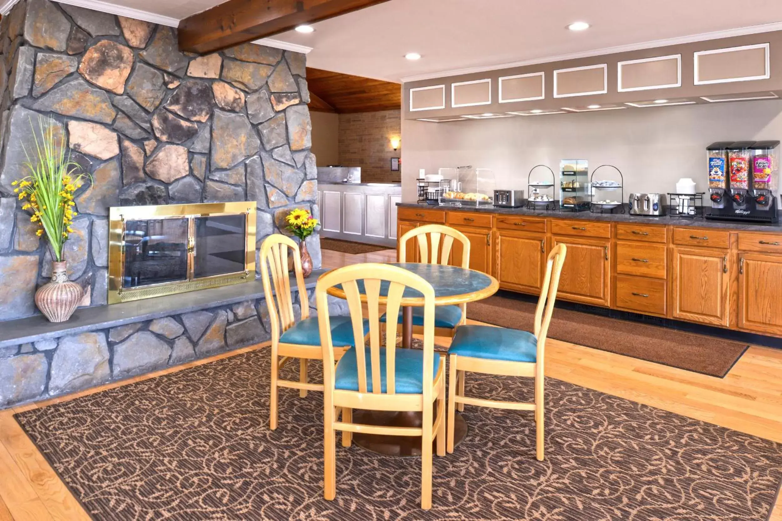 Restaurant/places to eat in Americas Best Value Inn Plattsburgh Restaurant/places to eat in Americas Best Value Inn Plattsburgh