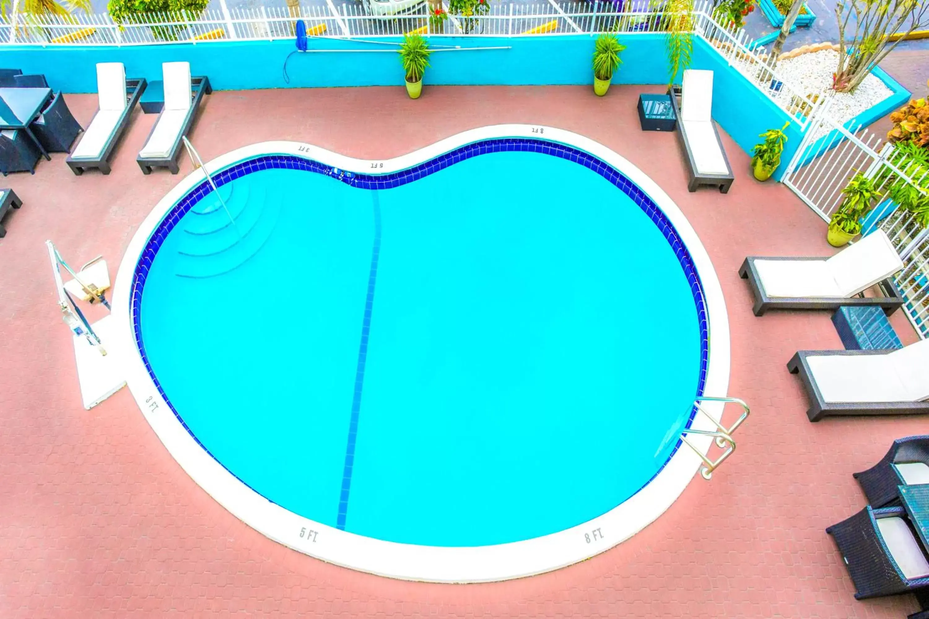 Swimming pool, Pool View in Ocean Reef Hotel