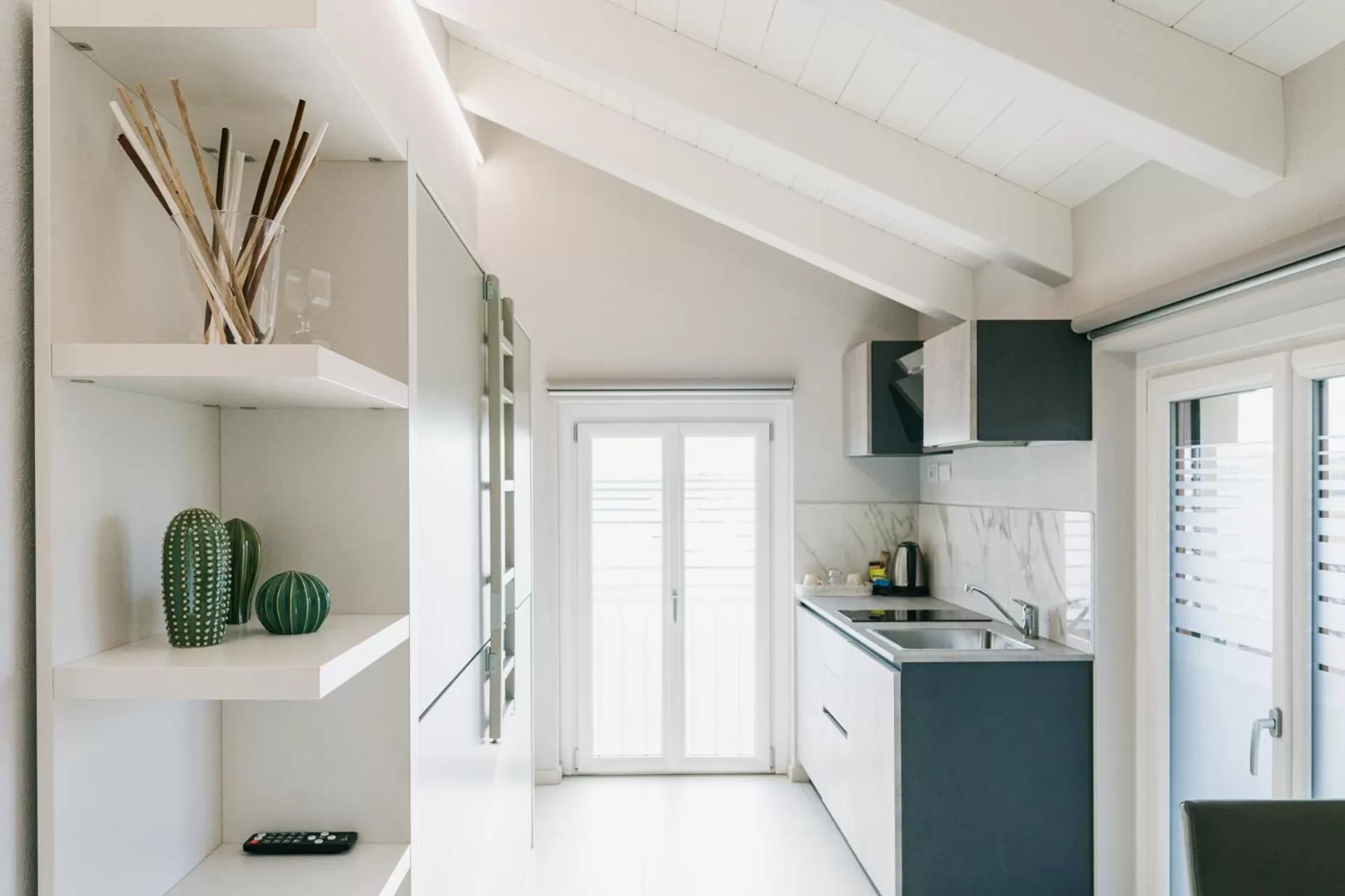 Kitchen or kitchenette in La Tenuta di Santo Stefano Agri Resort & Spa