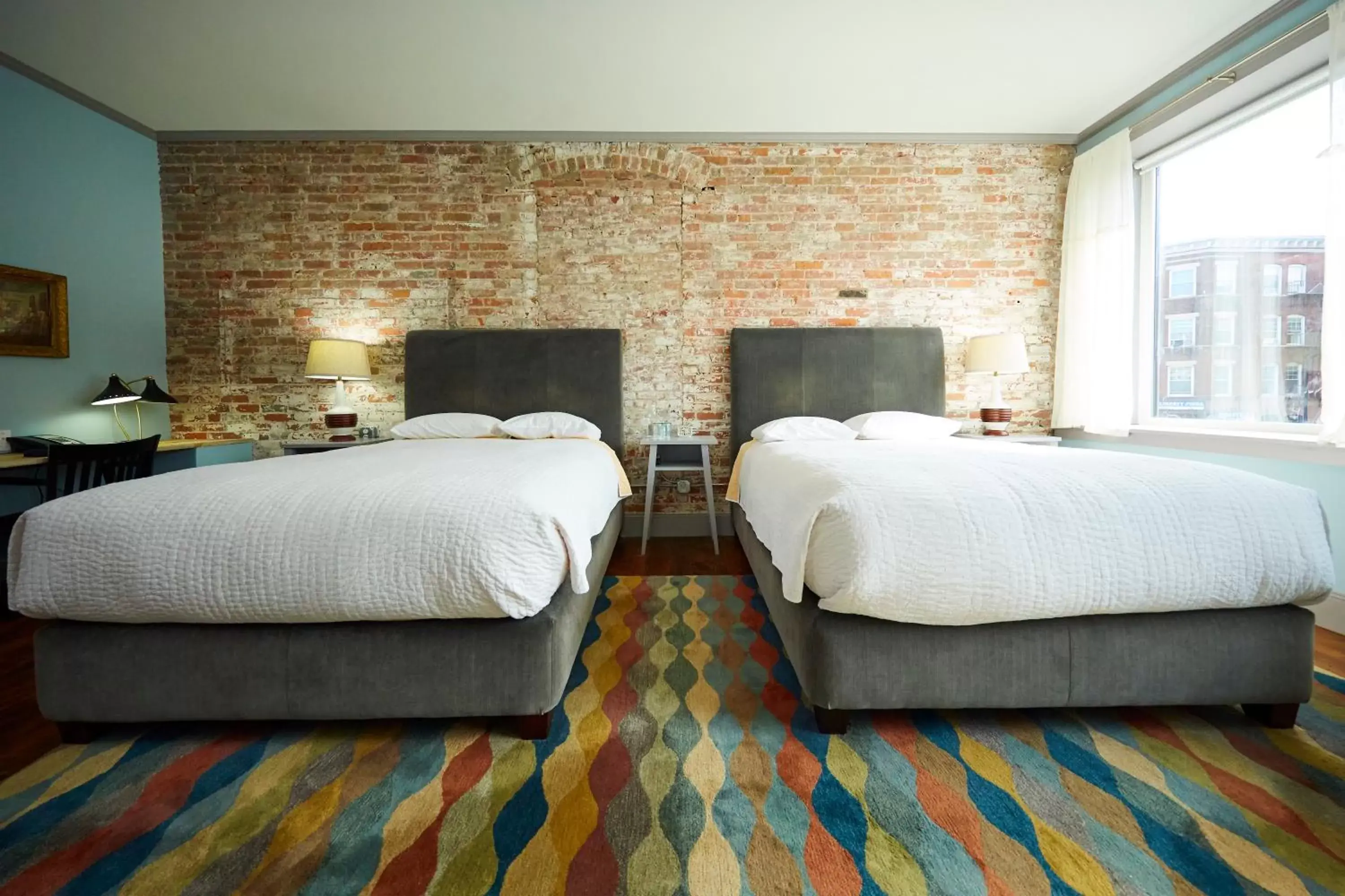 Bed in Hotel on North Bed in Hotel on North