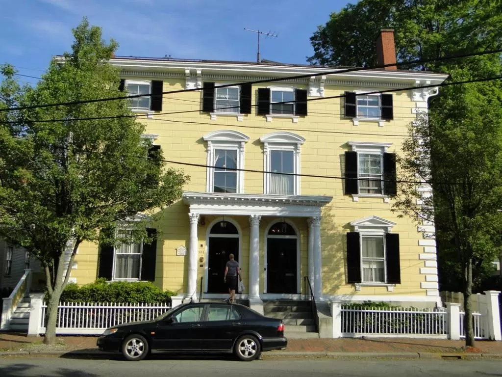 Property Building in The Salem Inn
