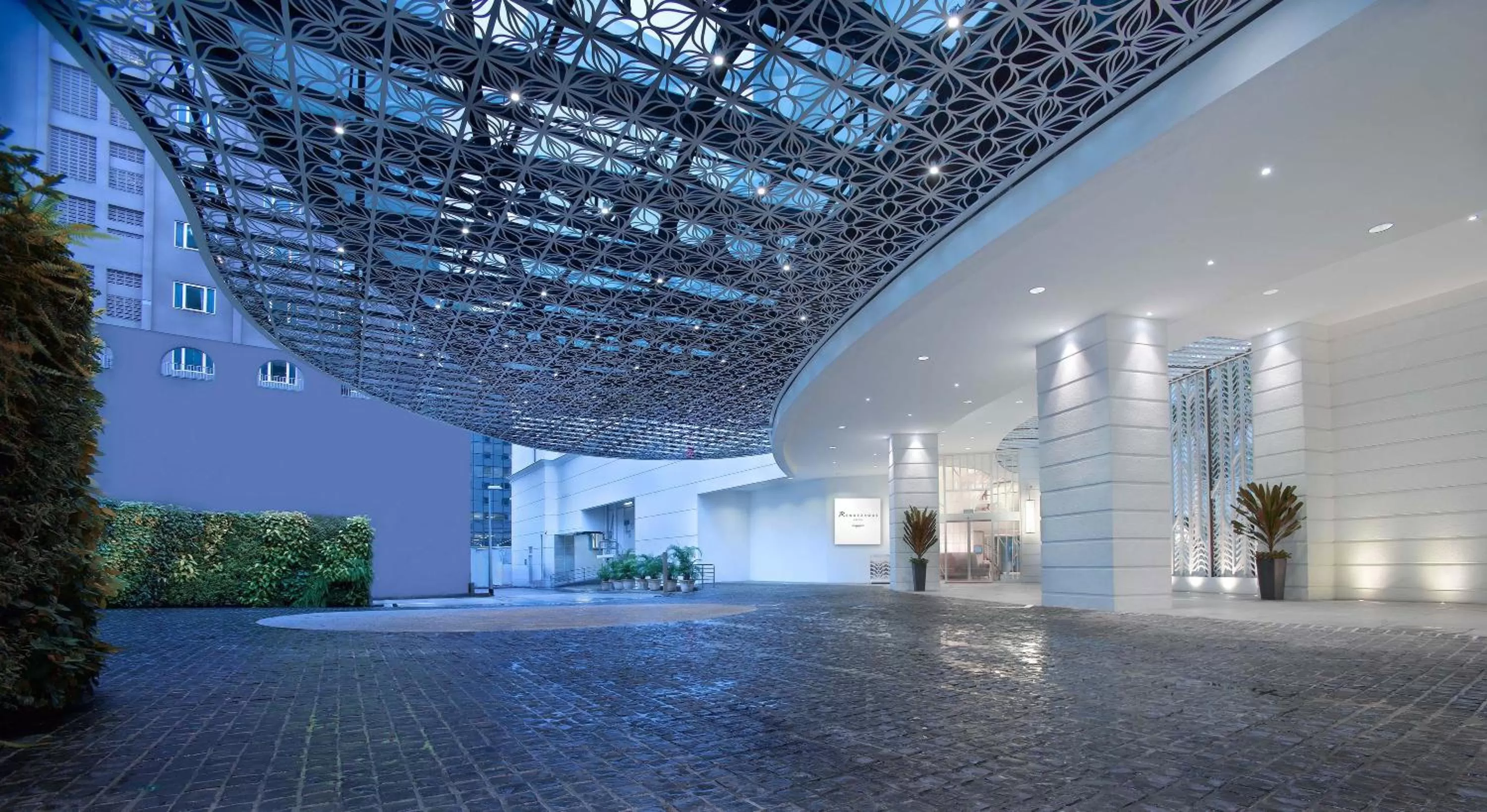 Property building in Rendezvous Hotel Singapore by Far East Hospitality