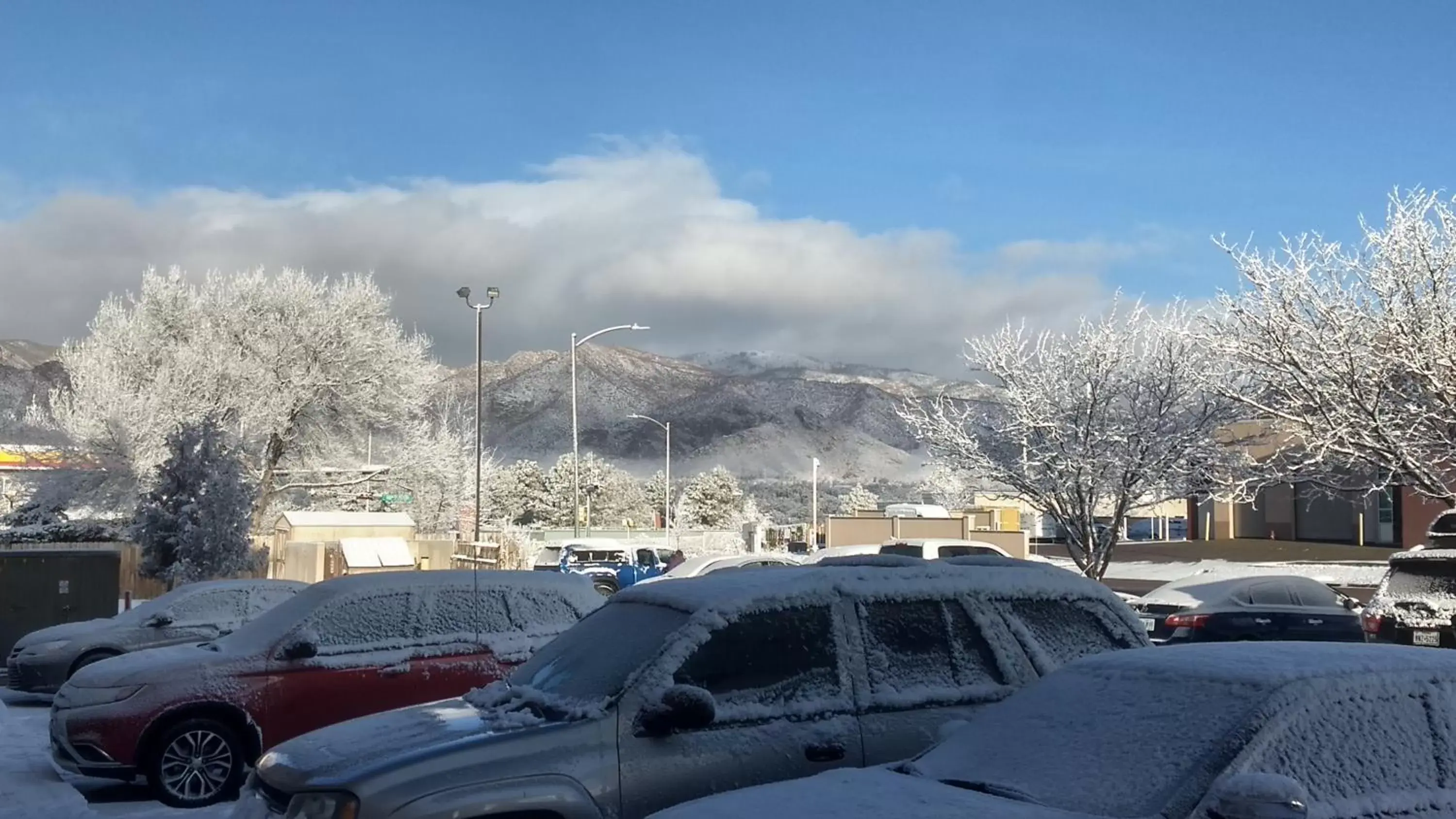 Mountain view, Winter in Comfort Inn & Suites Los Alamos