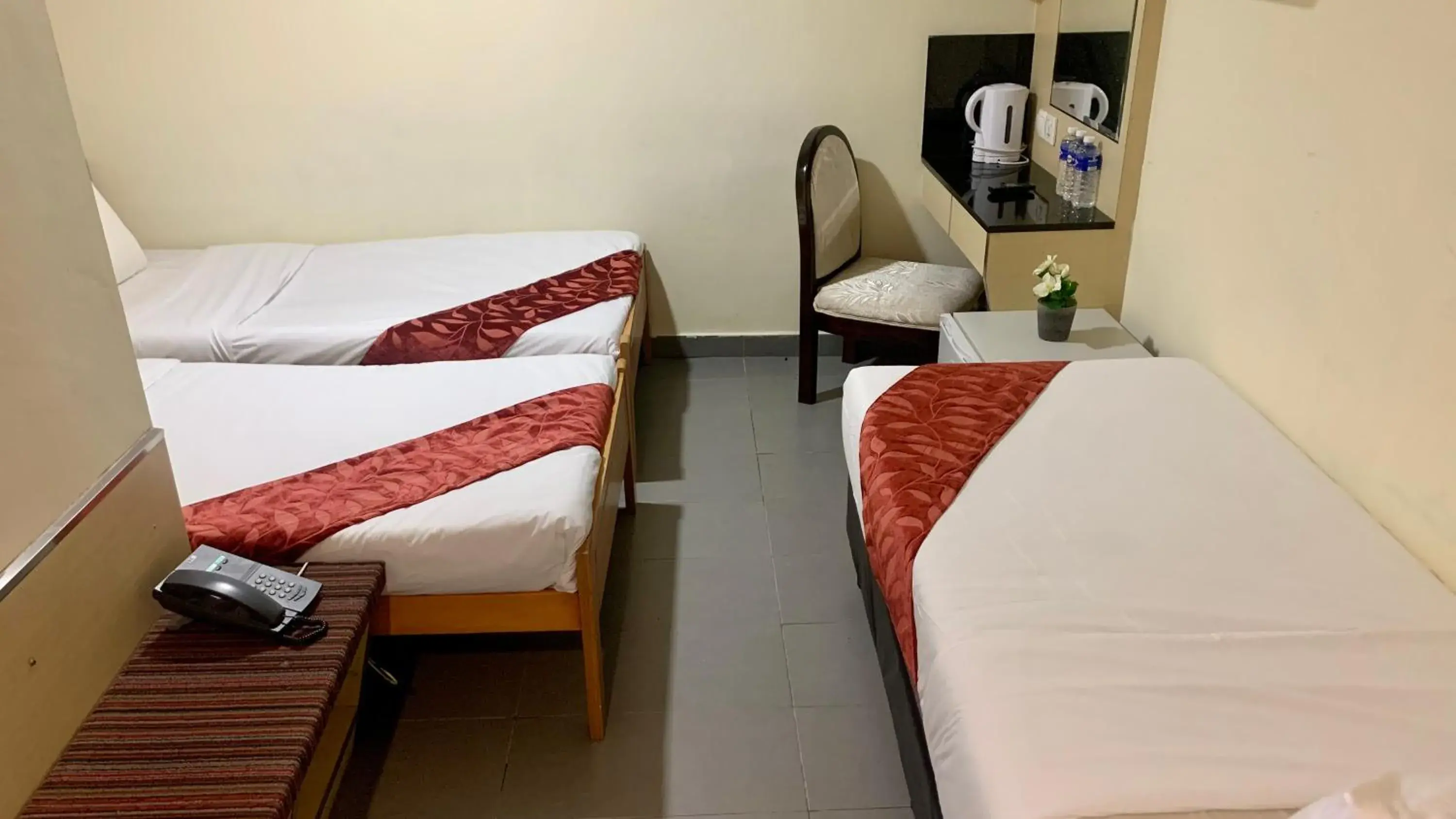 Bed in Sandpiper Hotel On Rochor