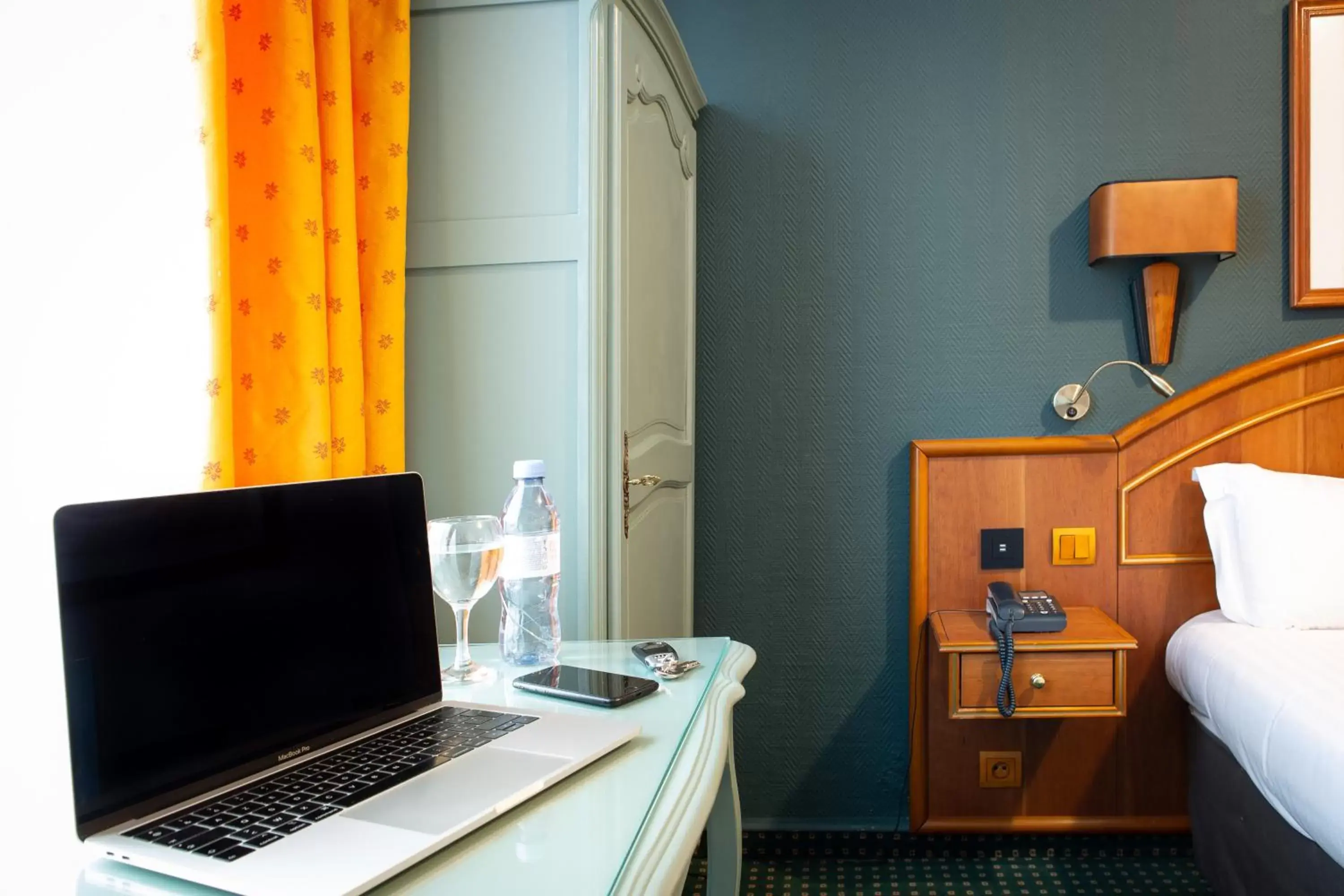 Photo of the whole room, TV/Entertainment Center in Hotel De La Paix