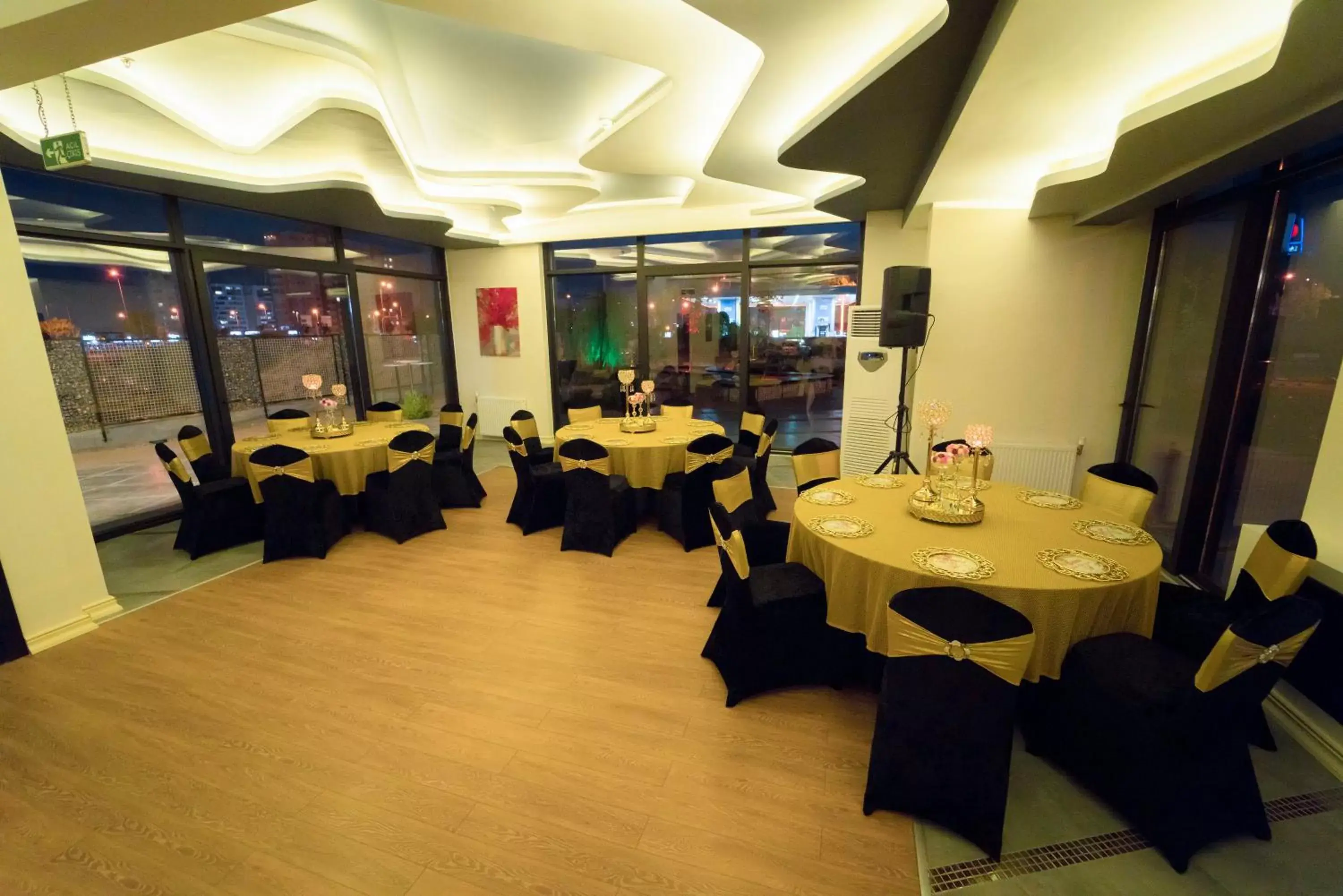 Banquet/Function facilities, Restaurant/Places to Eat in The Kayseri Loft Hotel