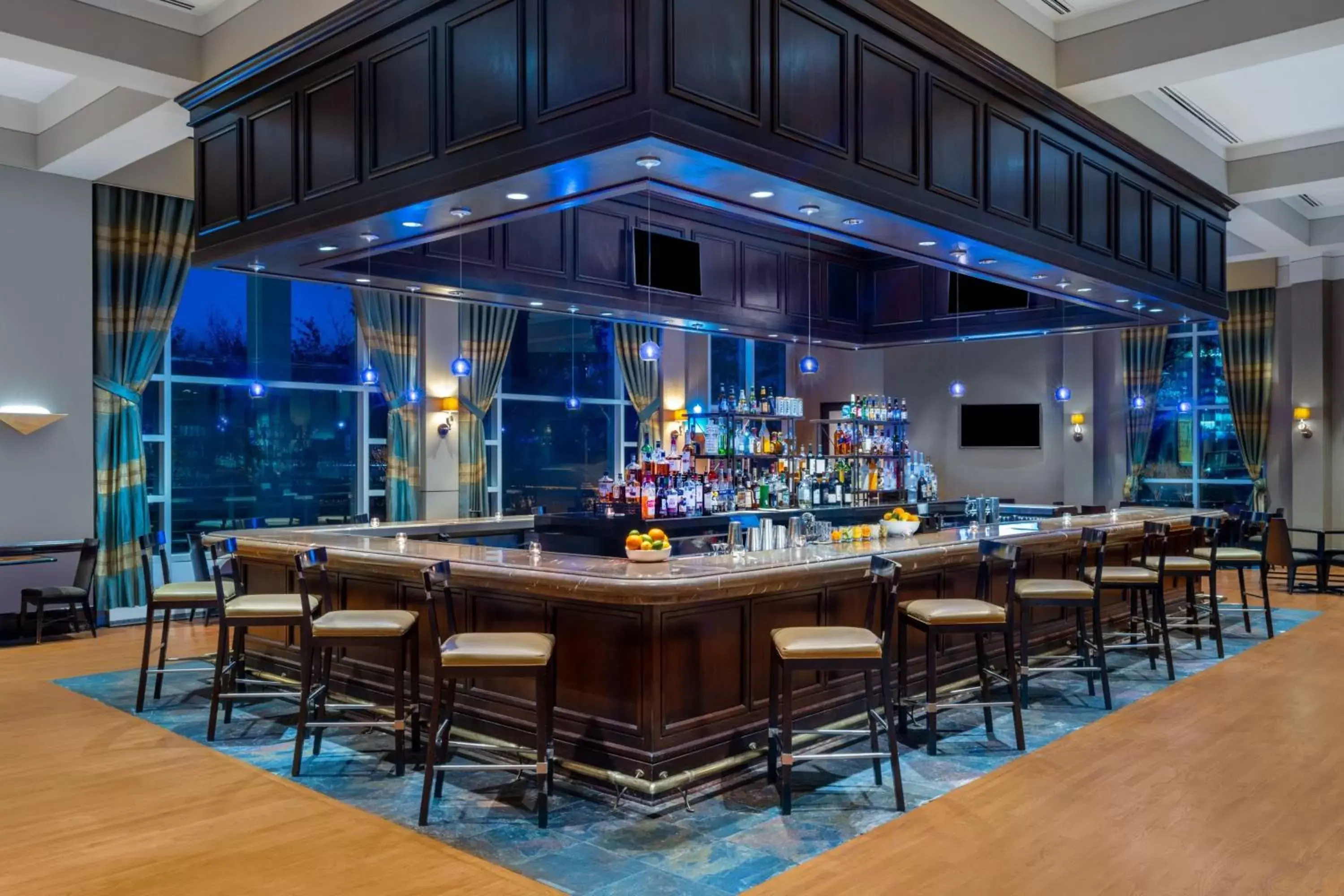 Restaurant/Places to Eat in Renaissance Dallas North Hotel