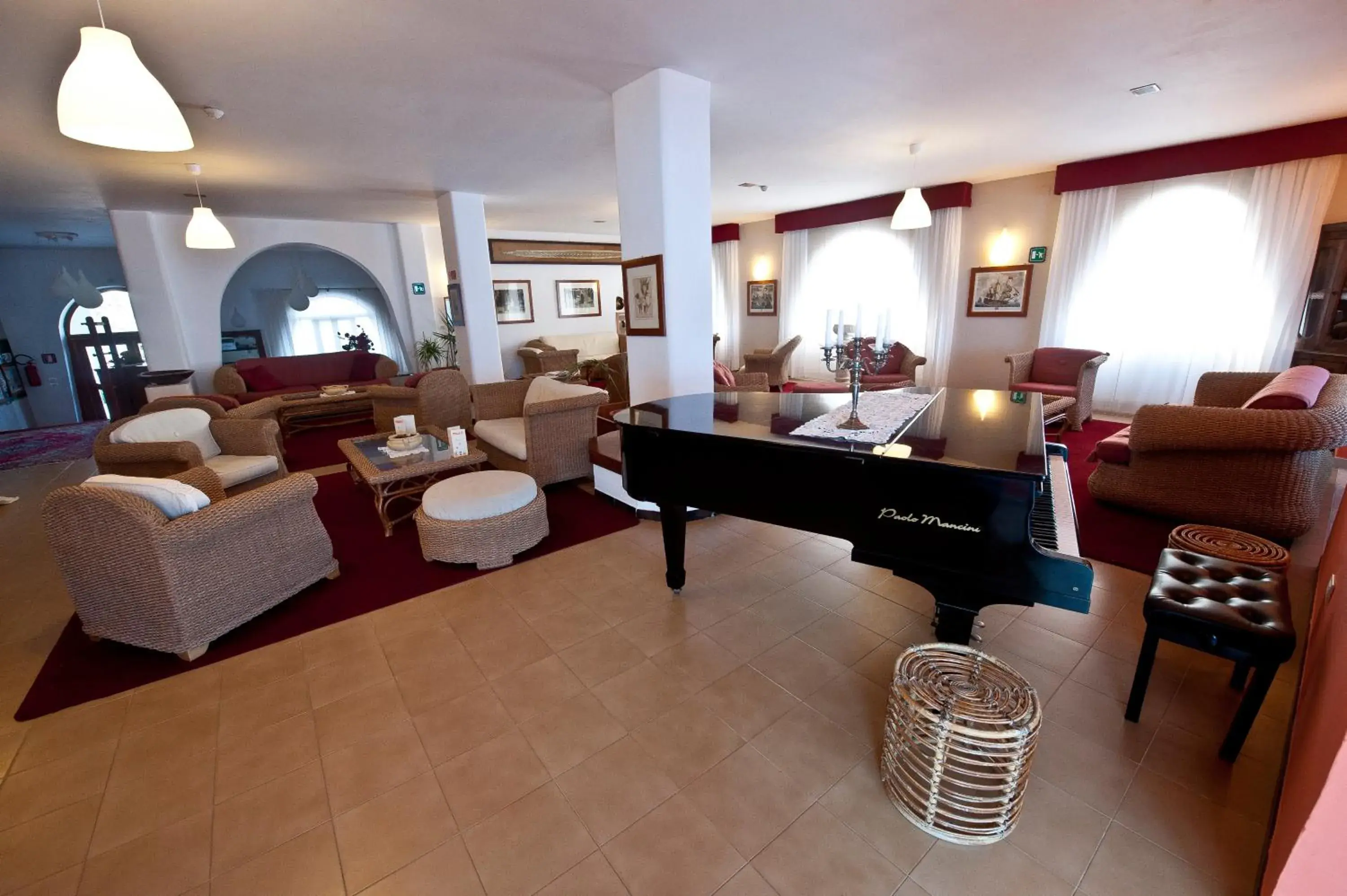 Lobby or reception in Hotel Degli Aranci