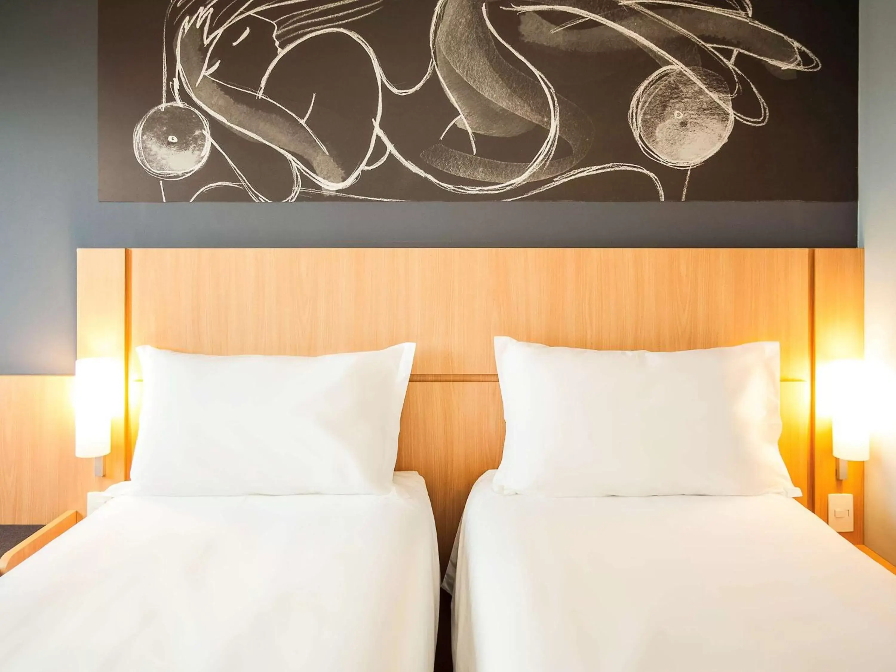 Bed in ibis Mogi das Cruzes Shopping Bed in ibis Mogi das Cruzes Shopping