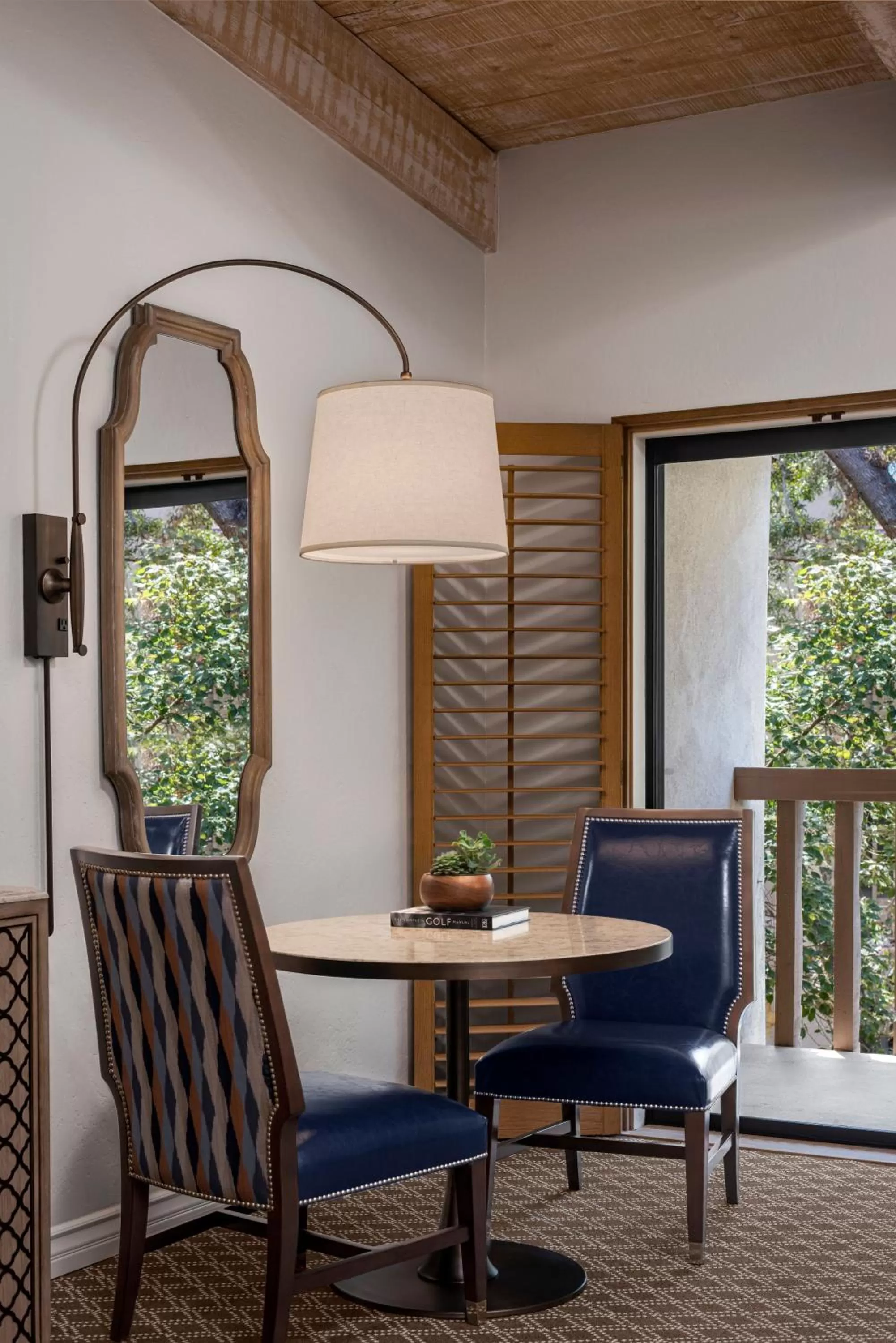 Seating area in Rancho Bernardo Inn