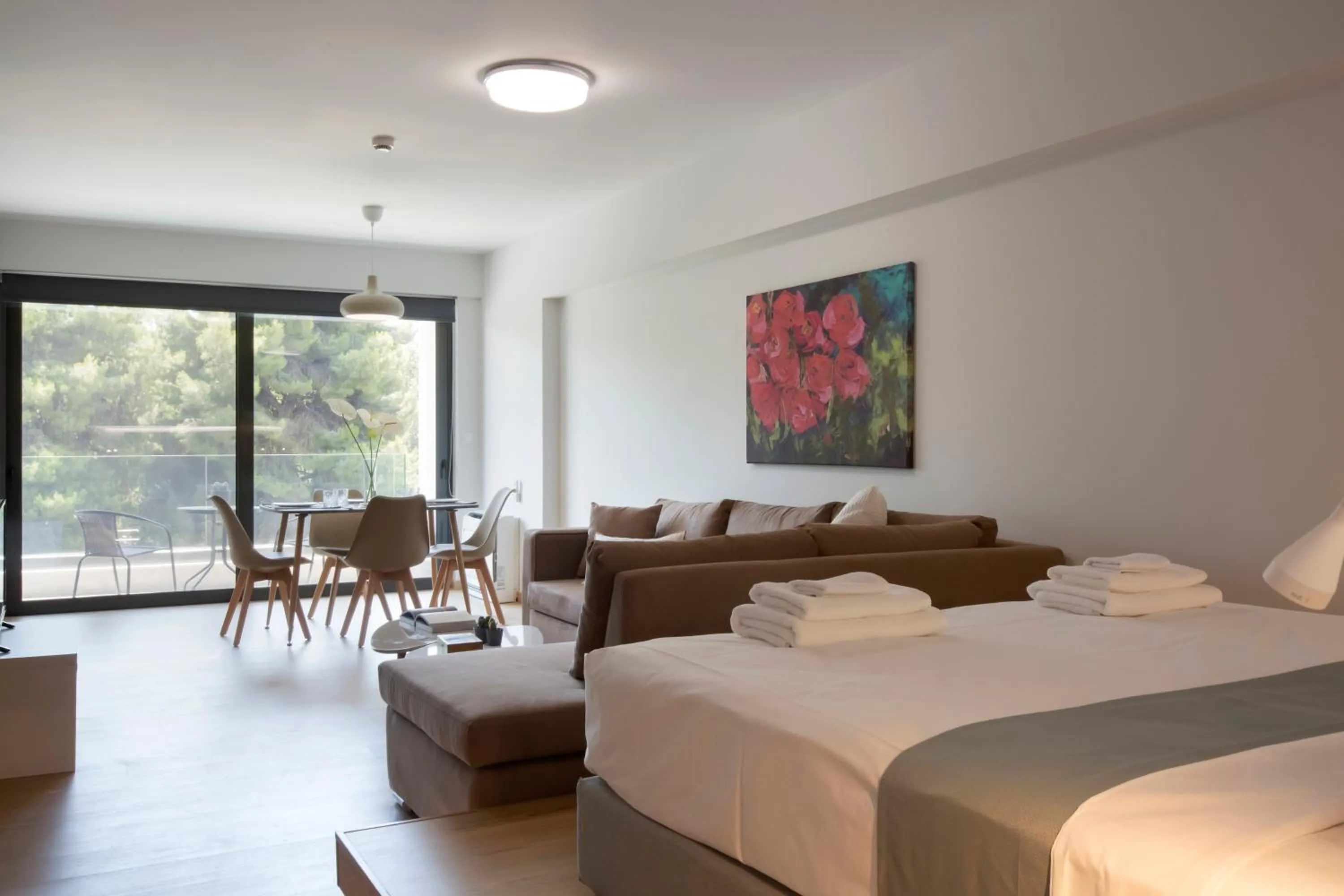 Photo of the whole room, Bed in Athens Panorama Project