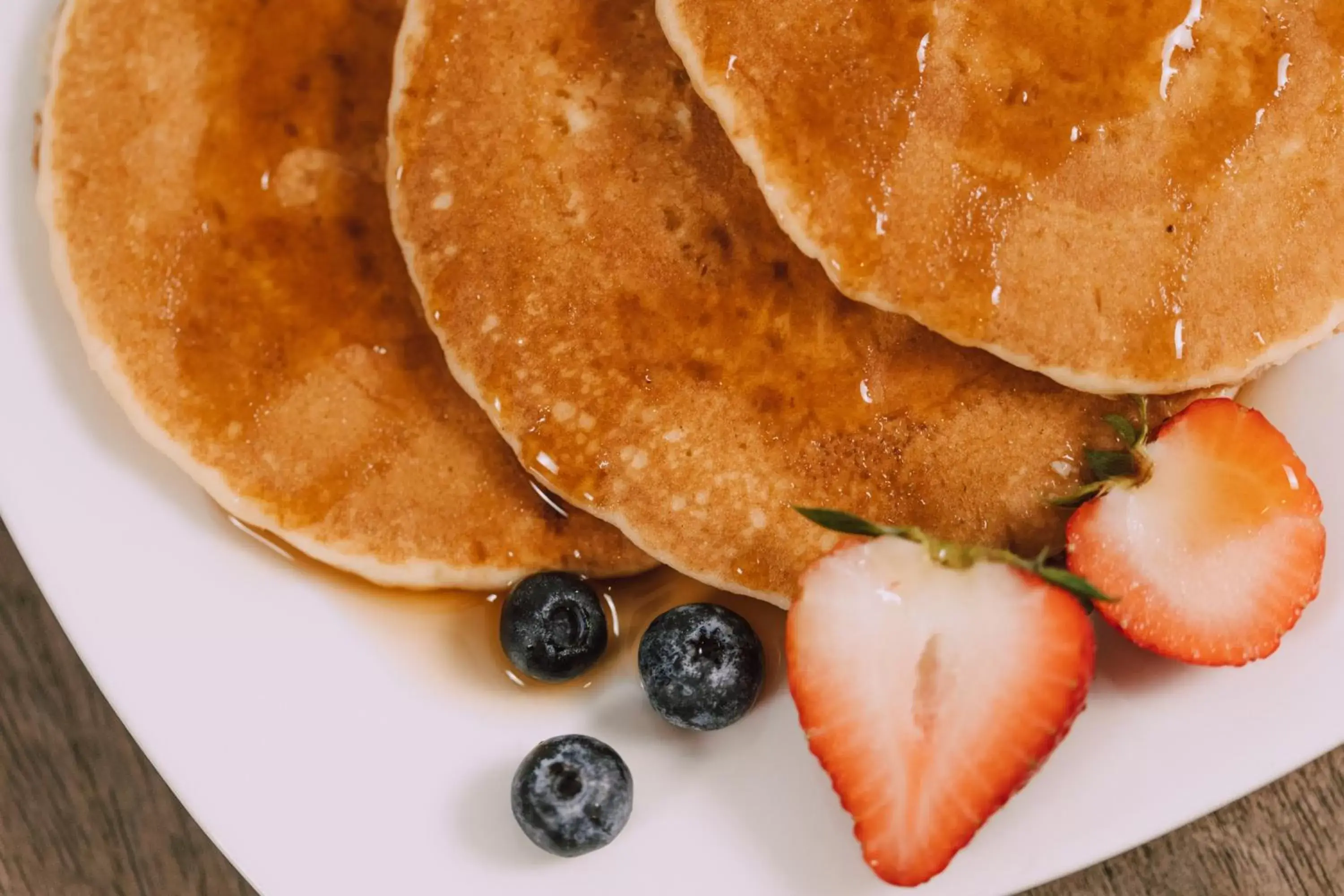 Breakfast, Food in Holiday Inn Resort The Lodge at Big Bear Lake, an IHG Hotel