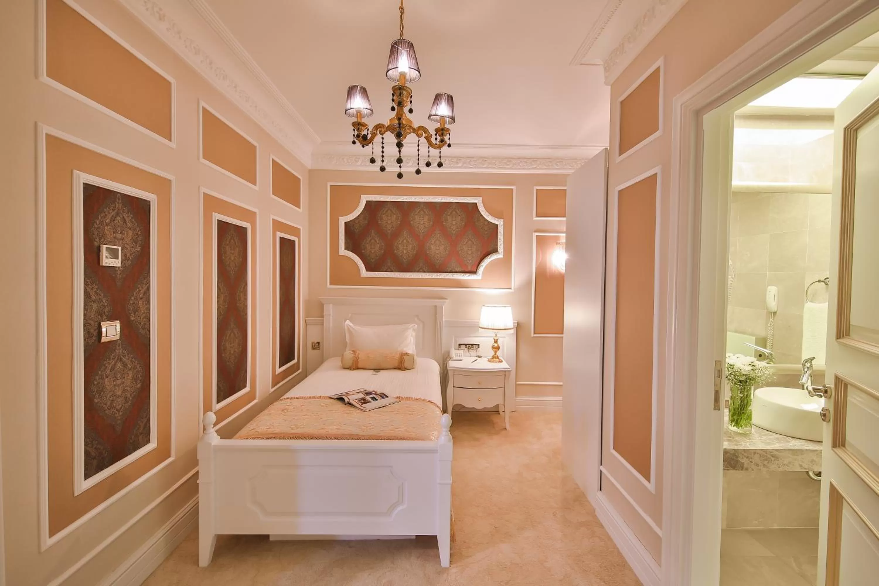 Bed in Legacy Ottoman Hotel Istanbul Old City