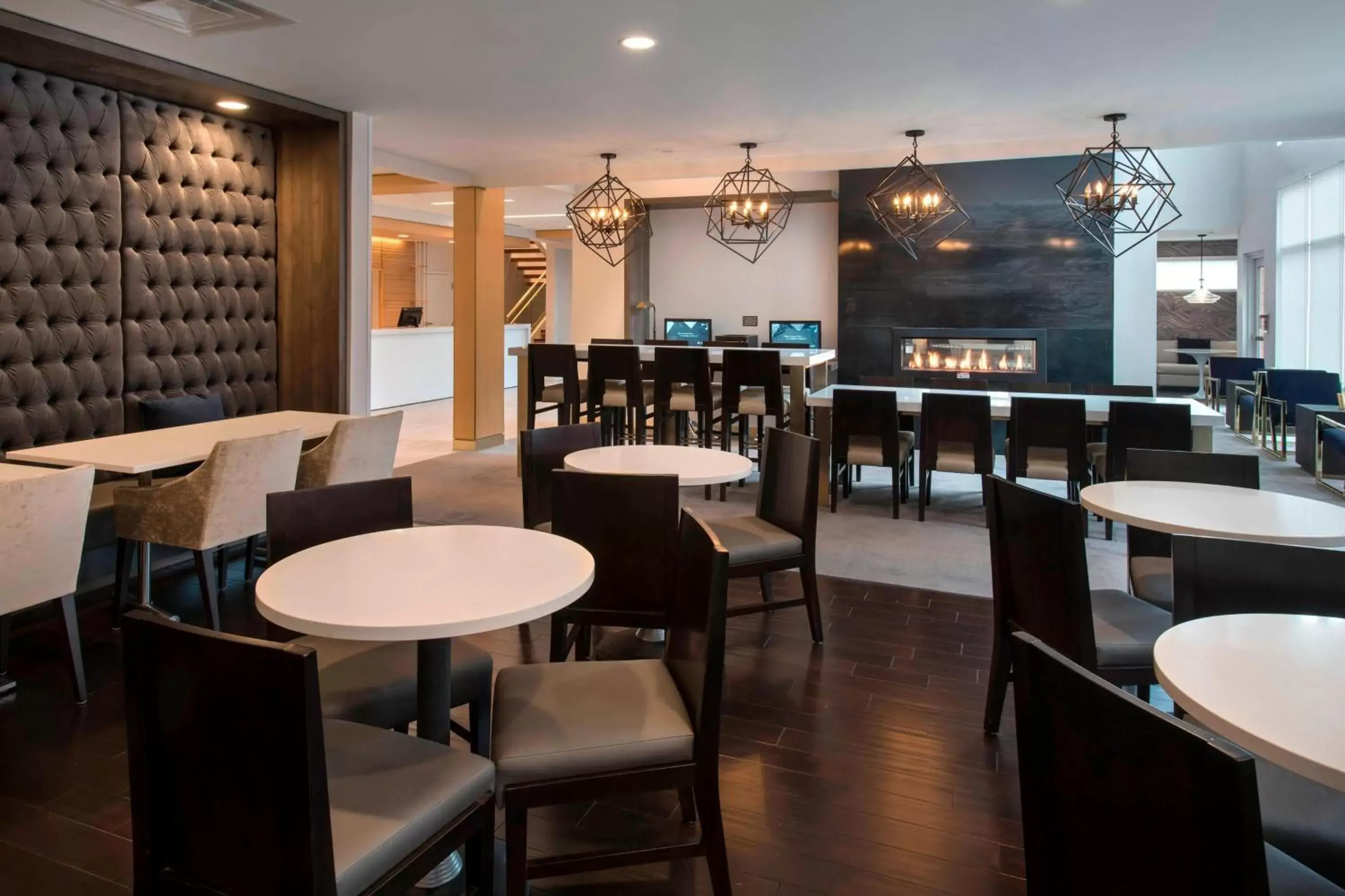 Lobby or reception, Restaurant/Places to Eat in Residence Inn by Marriott New York Long Island East End