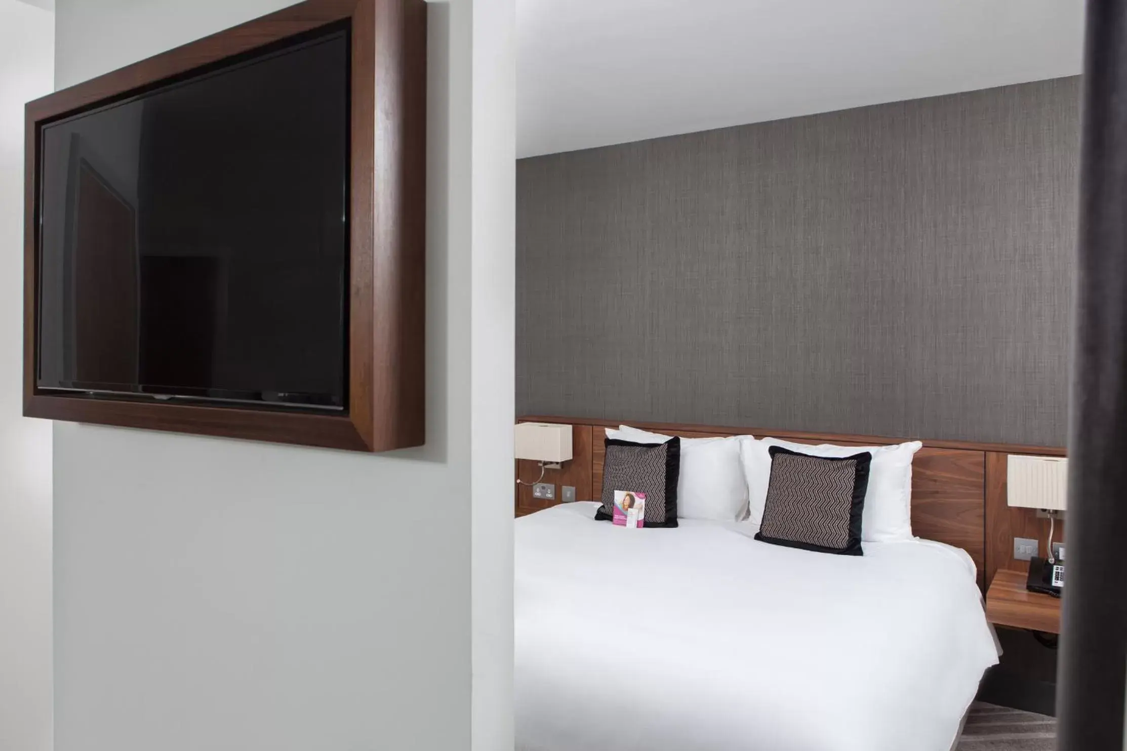 Photo of the whole room, Room Photo in Crowne Plaza Newcastle - Stephenson Quarter, an IHG Hotel