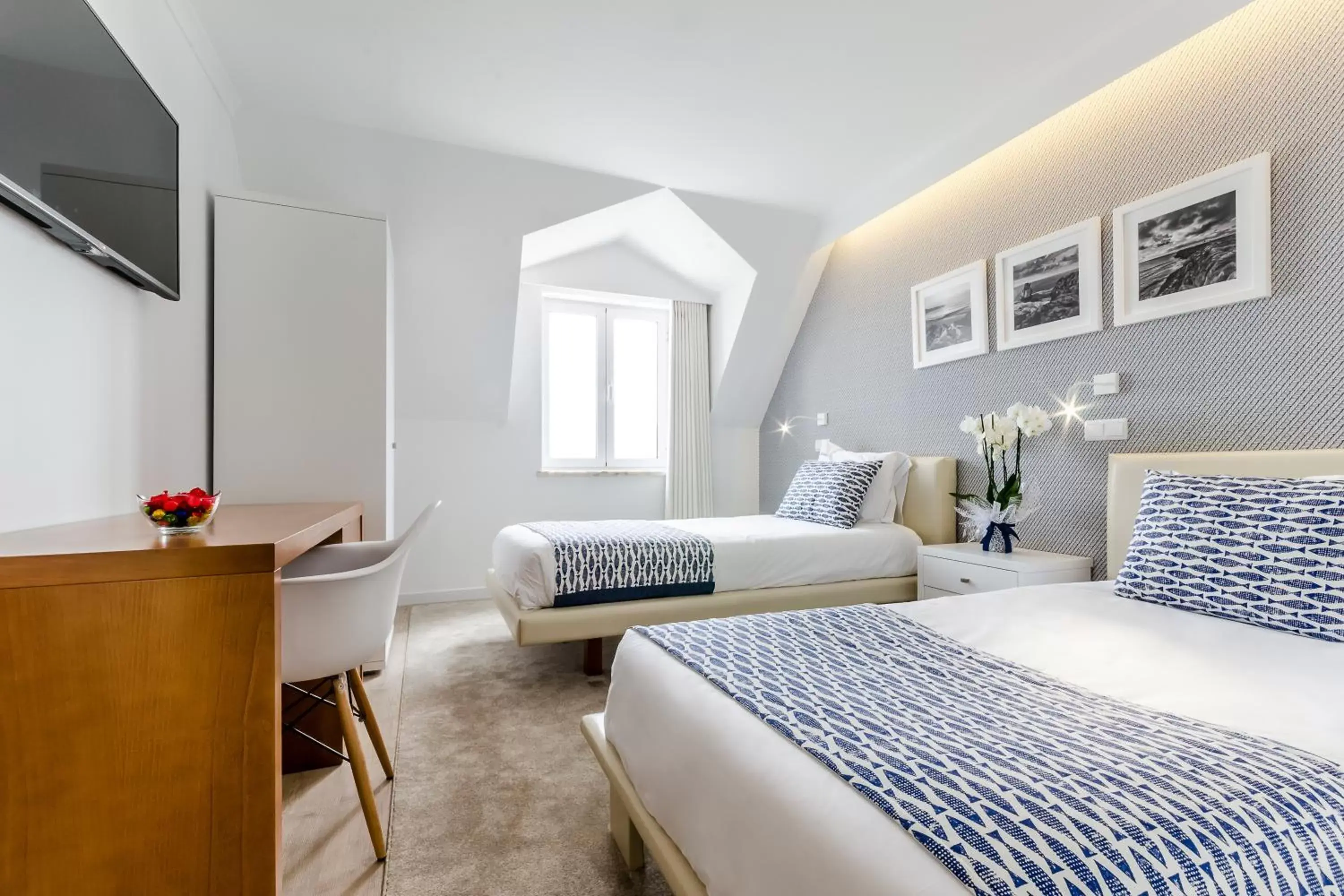 Twin Room with Sea View in KateKero Twin Room with Sea View in KateKero