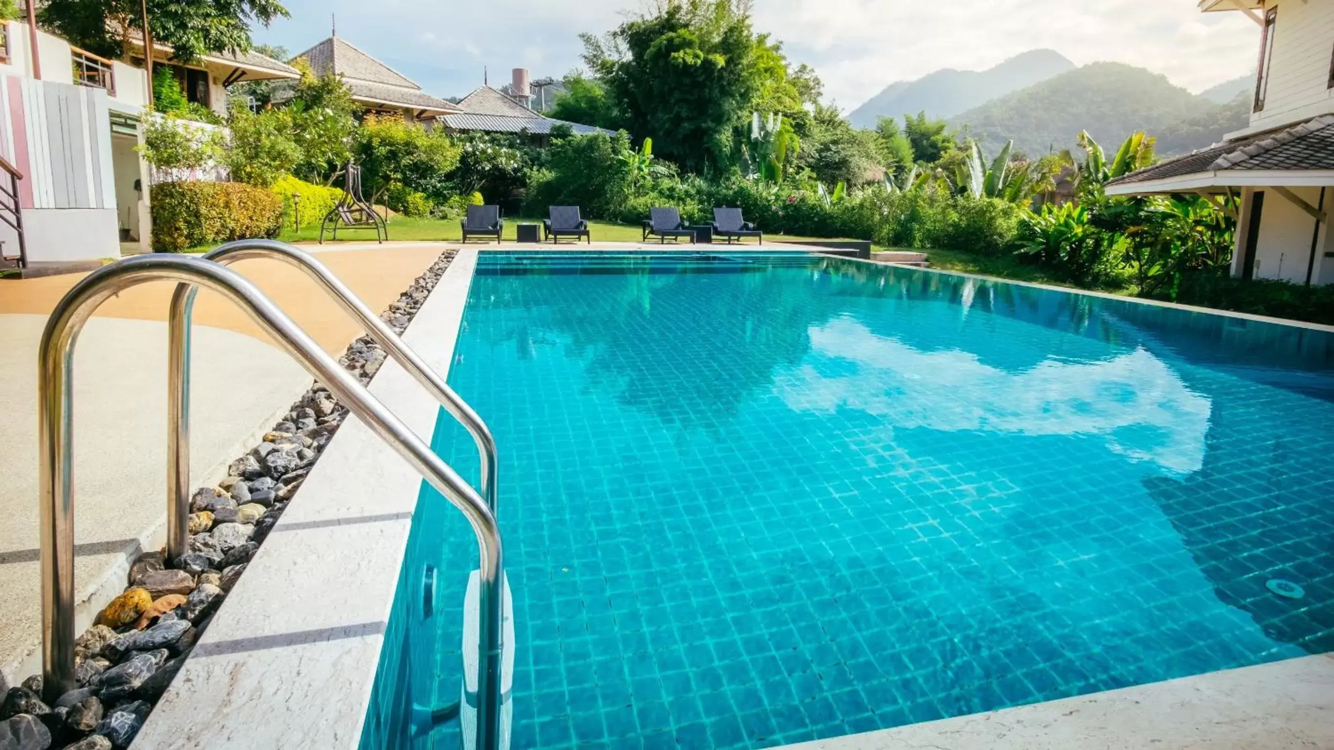 Pool view, Swimming Pool in Pai Vieng Fah Resort