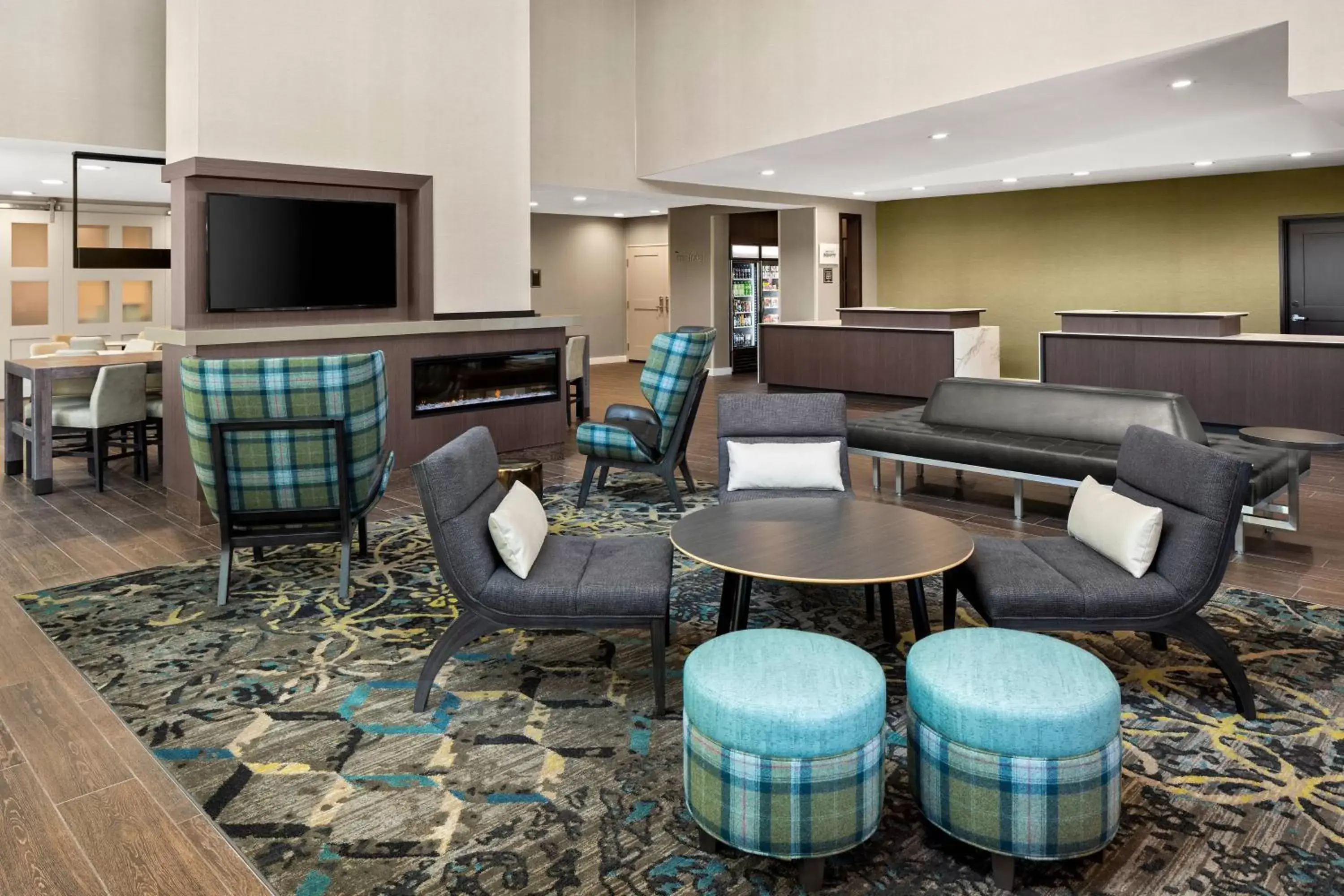 Lobby or reception, Lounge/Bar in Residence Inn by Marriott East Peoria