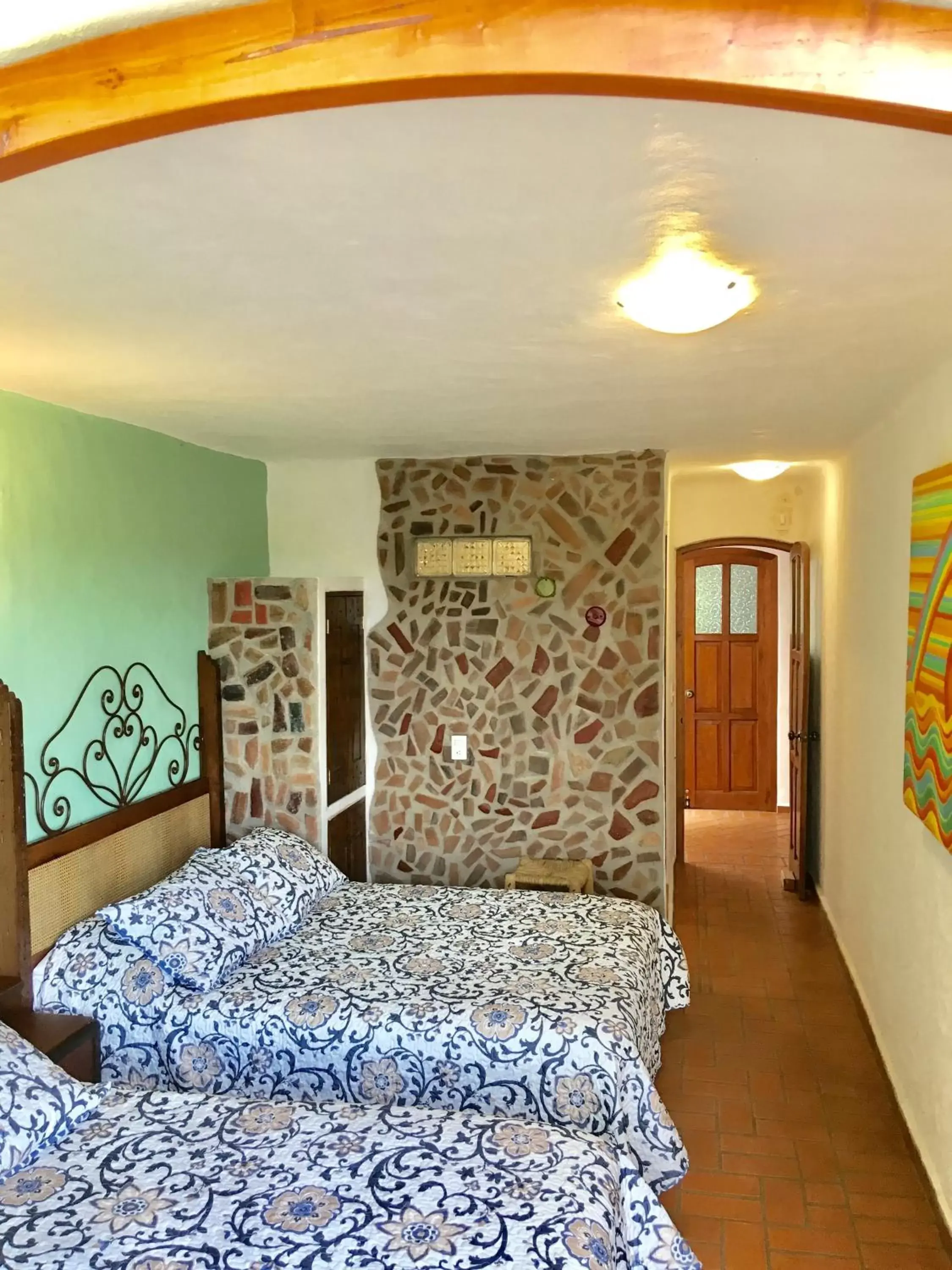 Photo of the whole room, Bed in Casa Miguel Arcangel