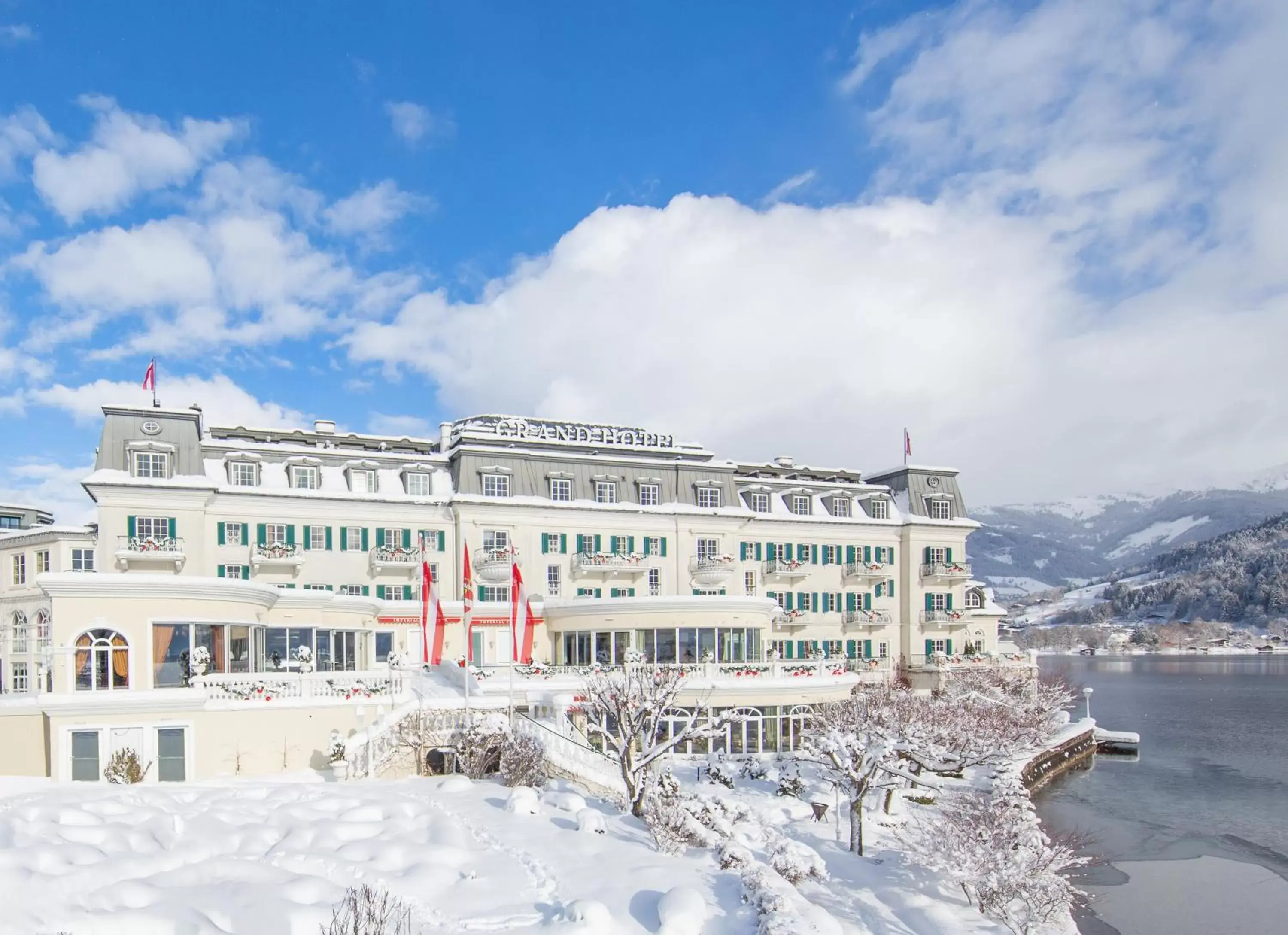 Lake view, Winter in Grand Hotel Zell am See