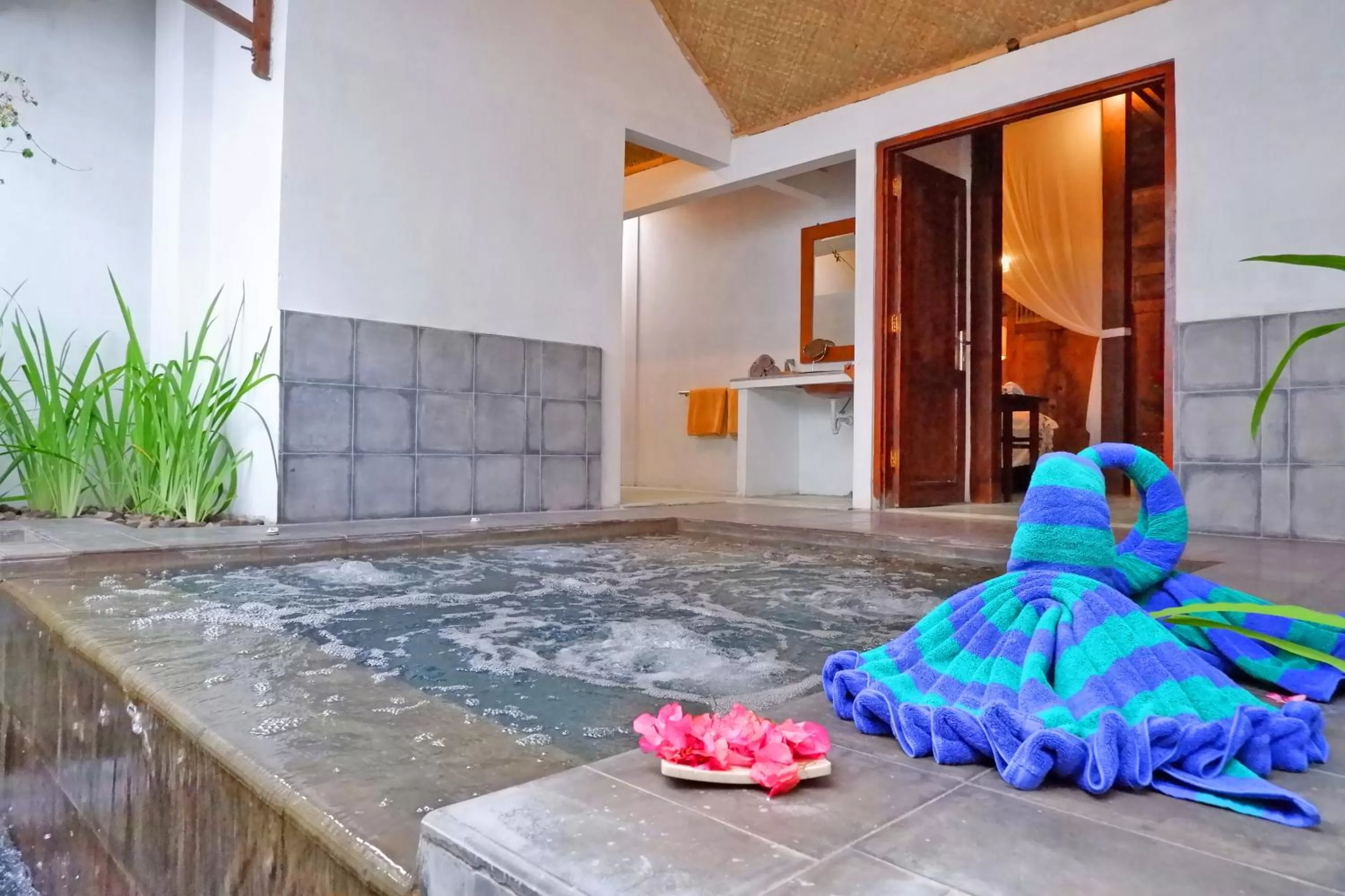 Bathroom in D'omah Yogya Hotel