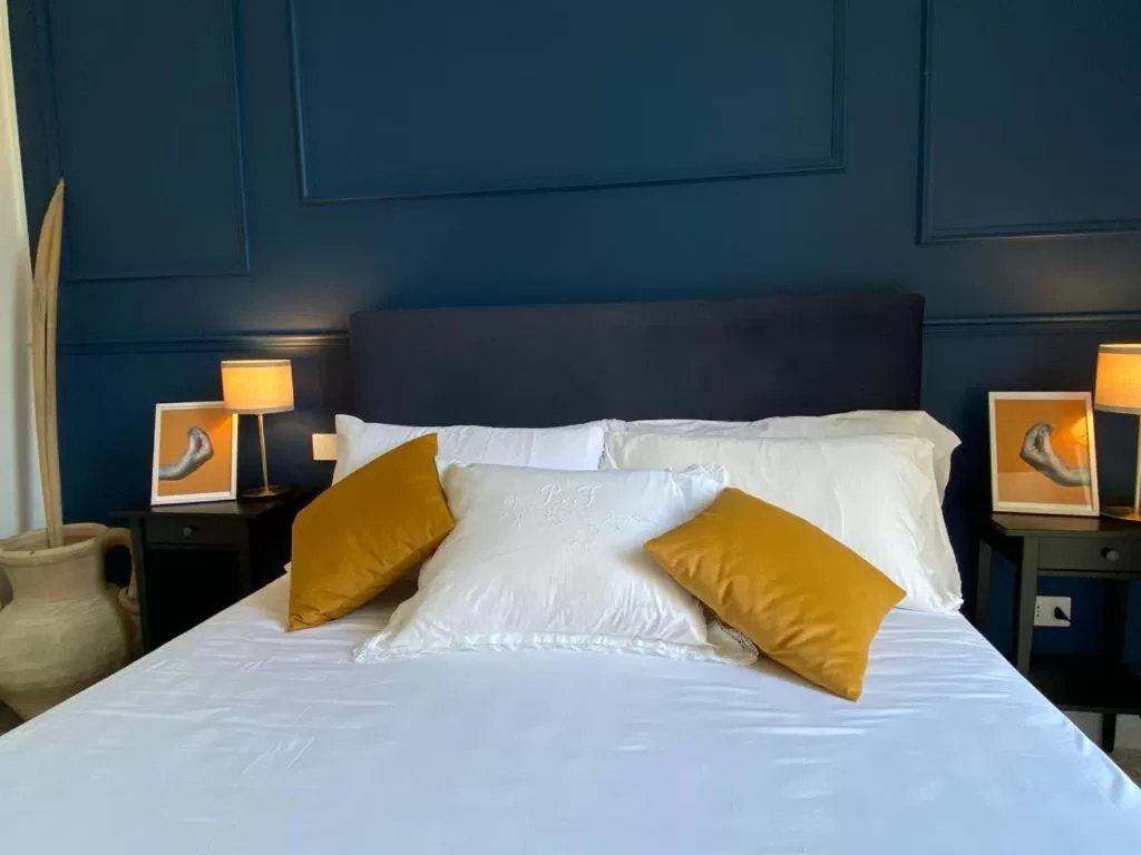 Bed in MONART HOSPITALITY Cavour