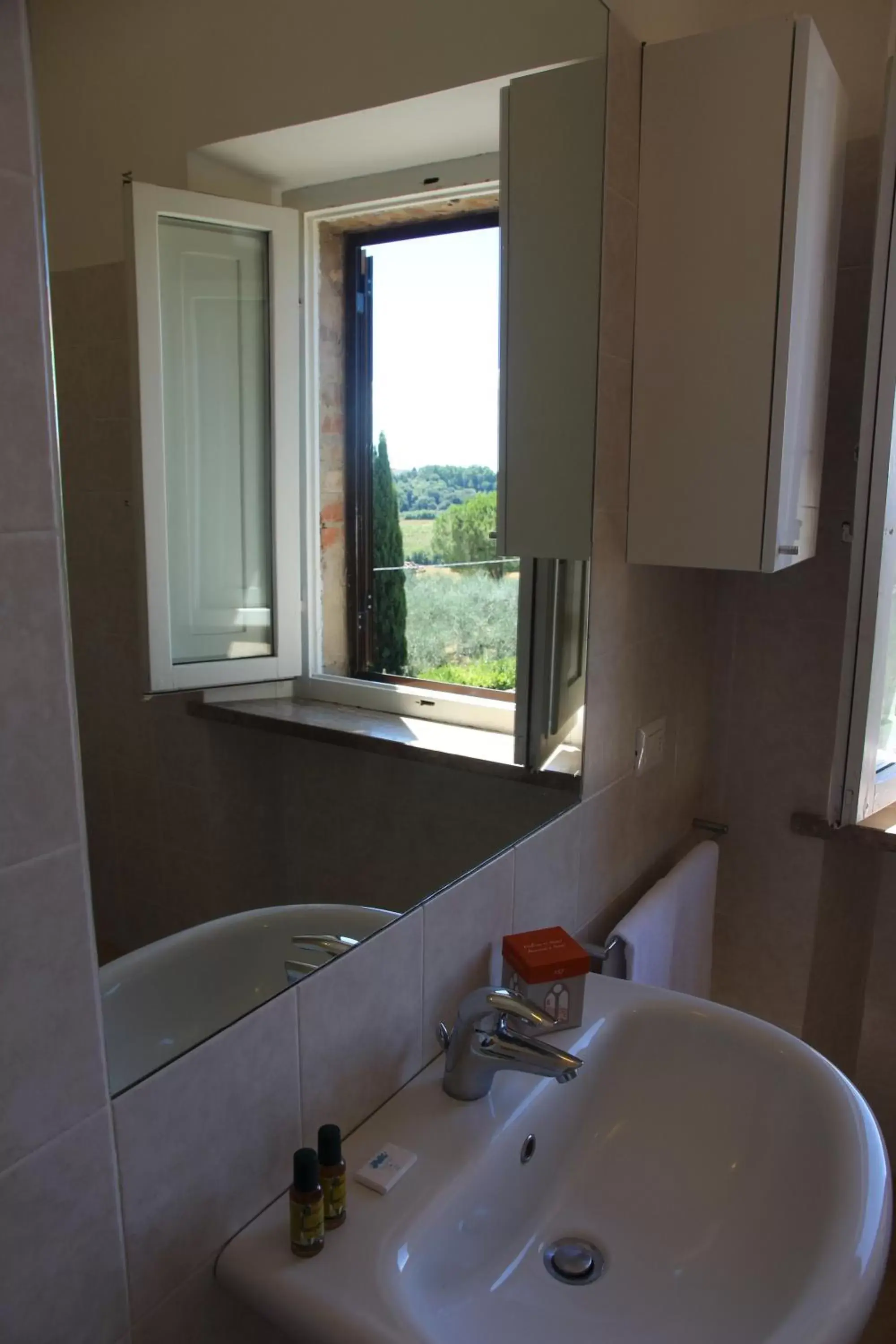 Bathroom in Country Residence Cipriano - La Torre alle Tolfe