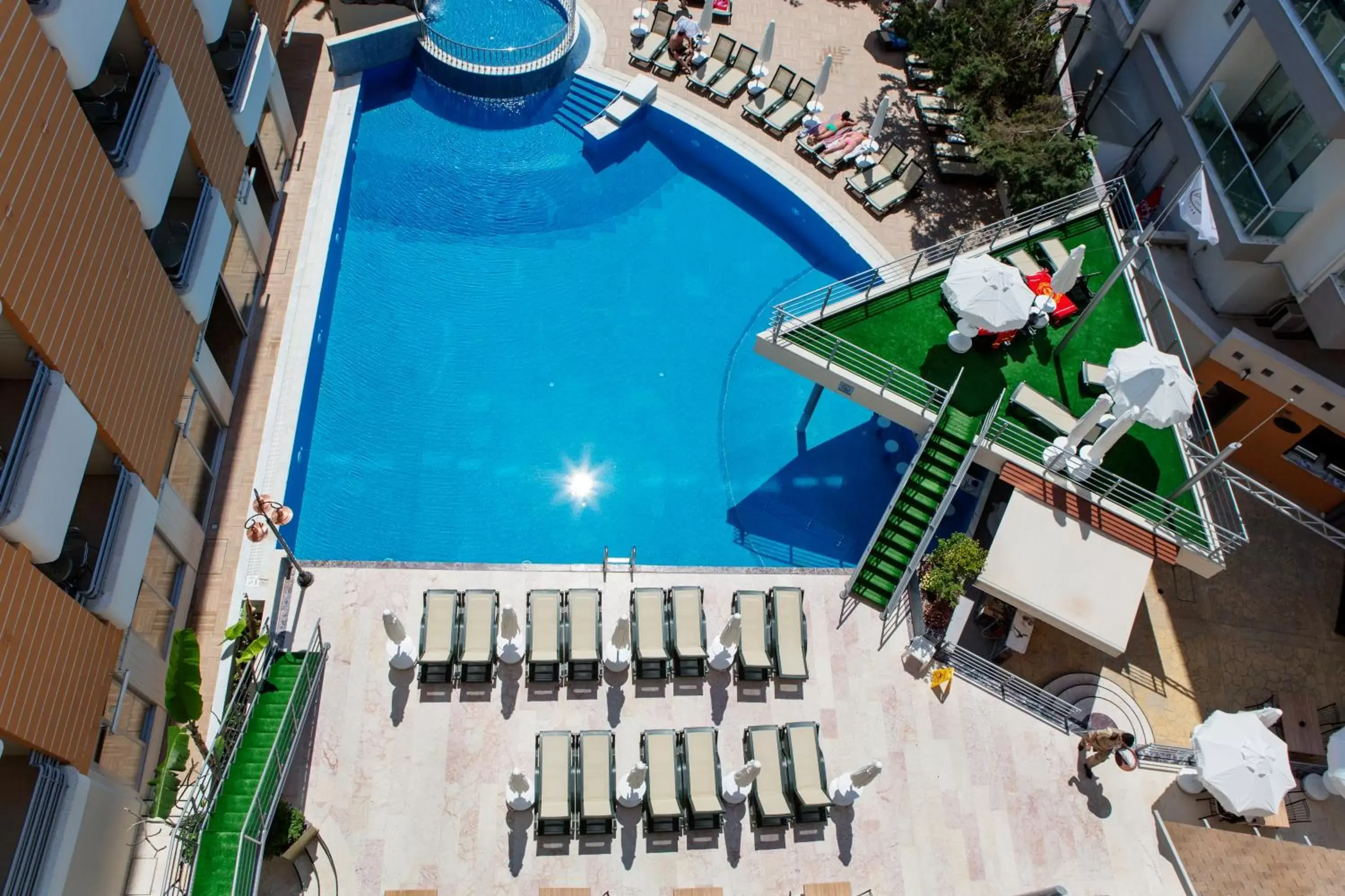 Pool View in Alaiye Kleopatra Hotel