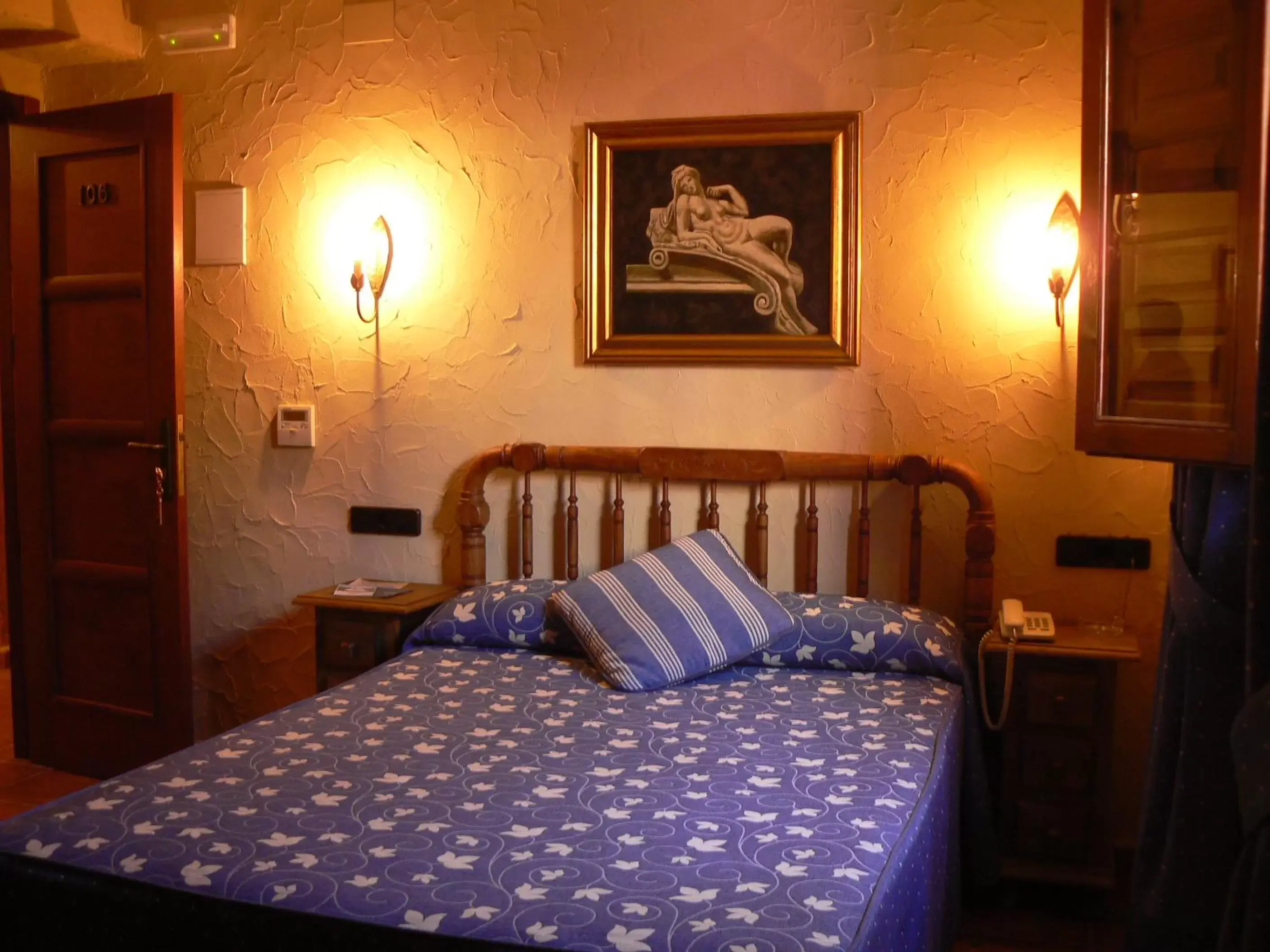 Bed in Hotel Caseta Nova