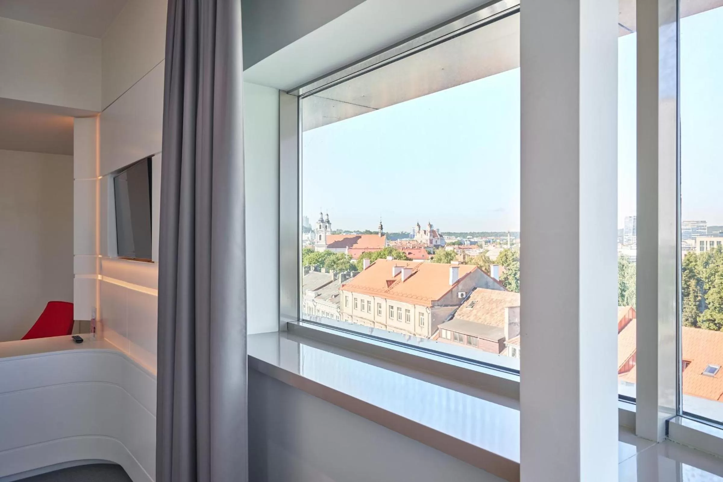 View (from property/room), Bed in Holiday Inn Vilnius by IHG