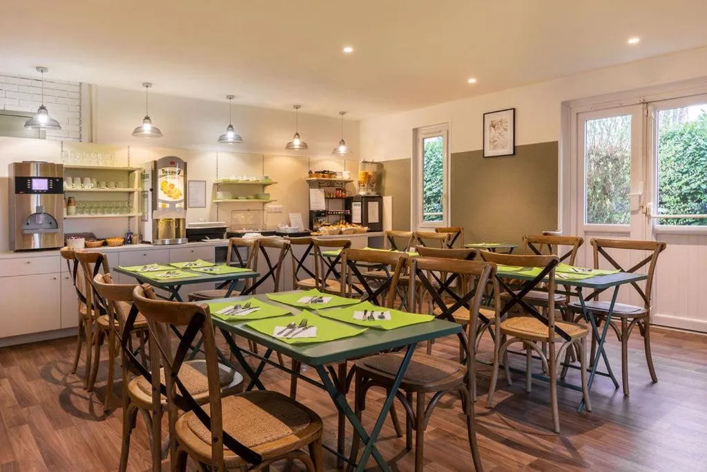 Seating area in Sure Hotel by Best Western Plaisir