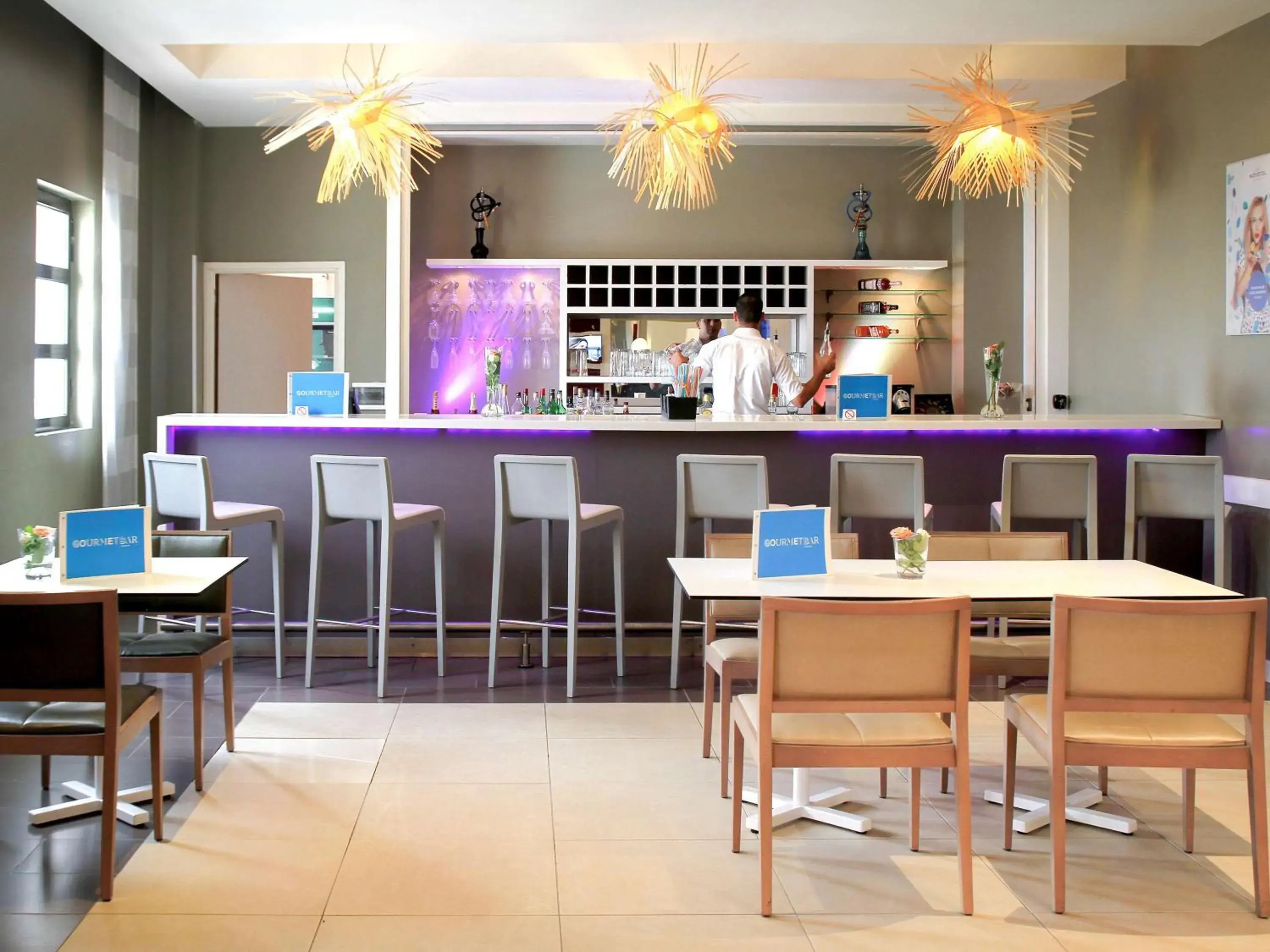Lounge or bar, Restaurant/Places to Eat in Novotel Constantine