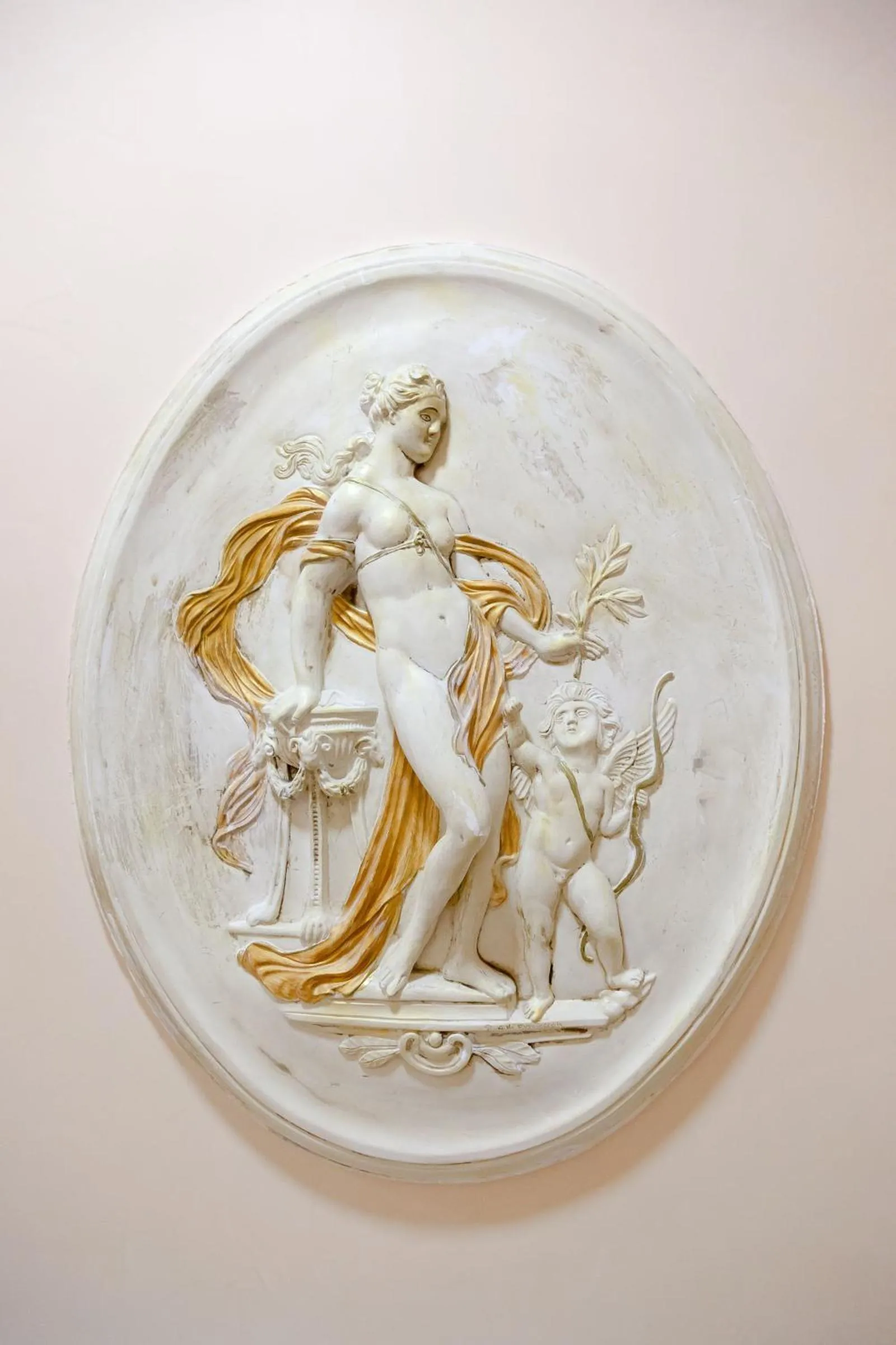 Decorative detail in Hotel Suite Caesar