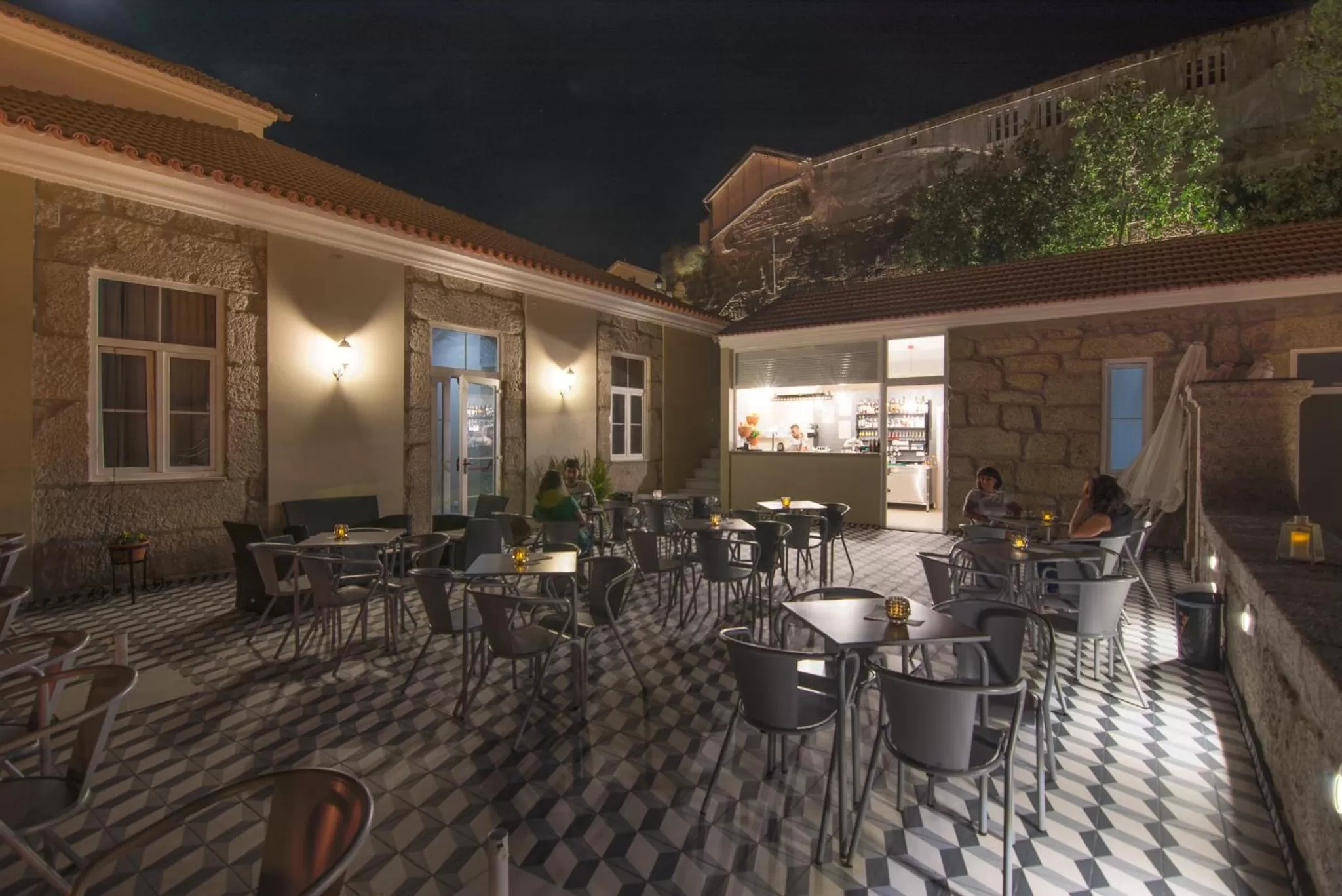 Patio in Casa das Muralhas