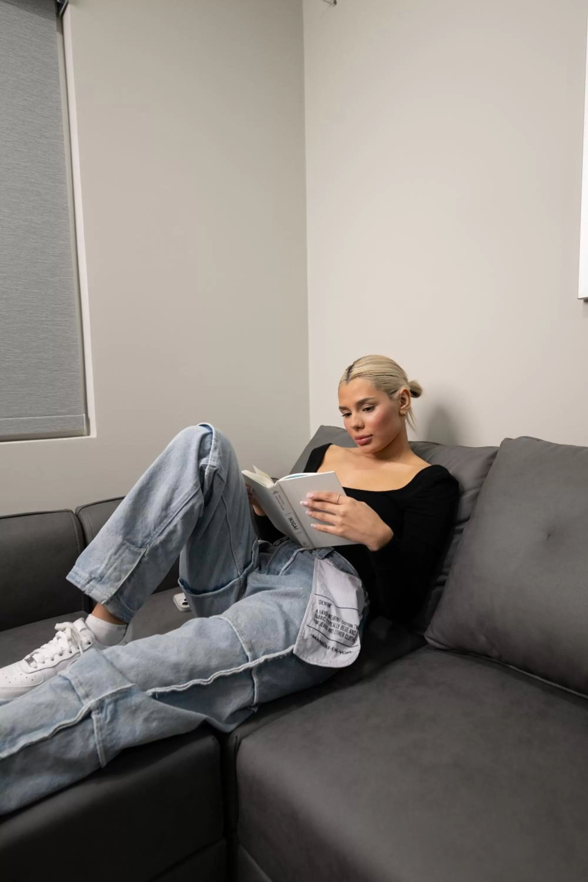 Seating area in Omeo Suites