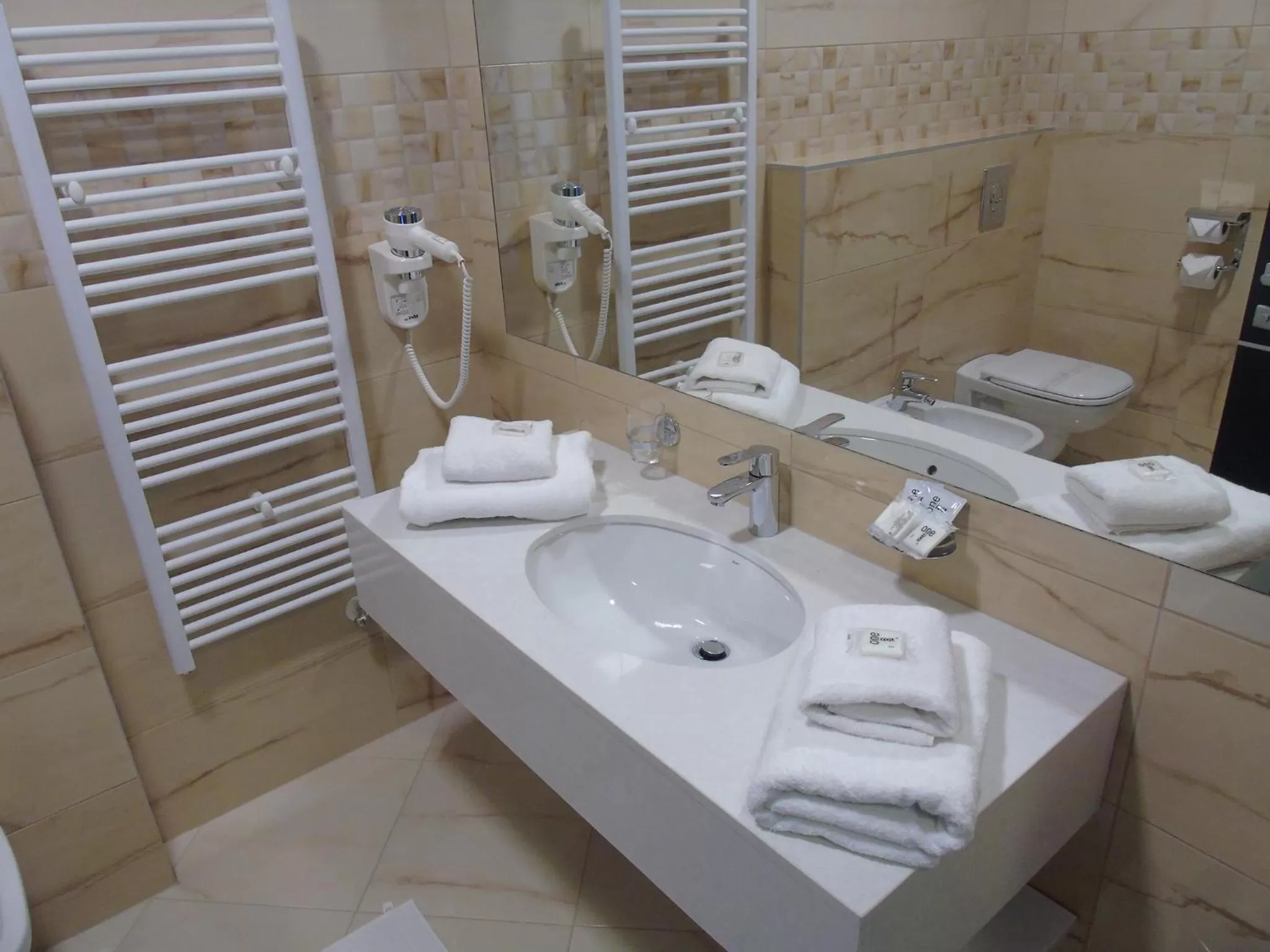 Bathroom in Motel Kamenica