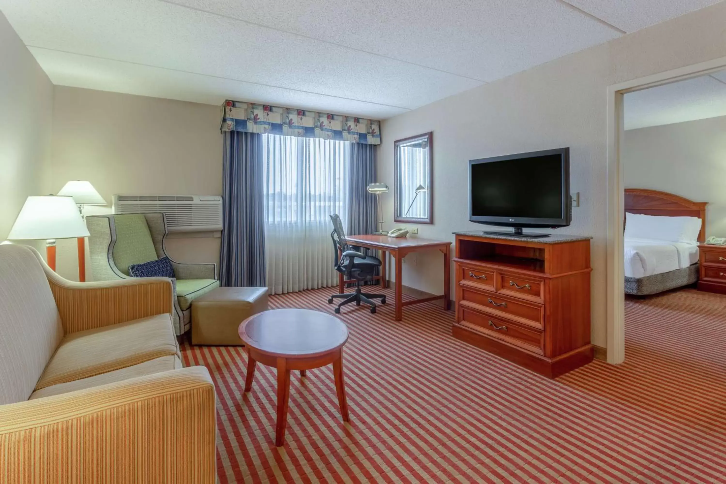 Bedroom, Seating Area in Hilton Garden Inn Richmond South/Southpark