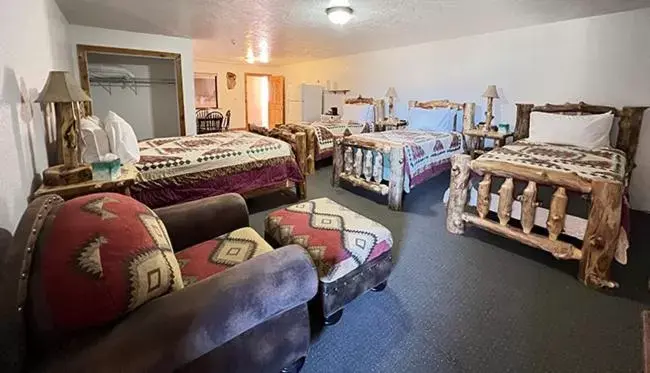 Photo of the whole room in THE SNUGGLE INN