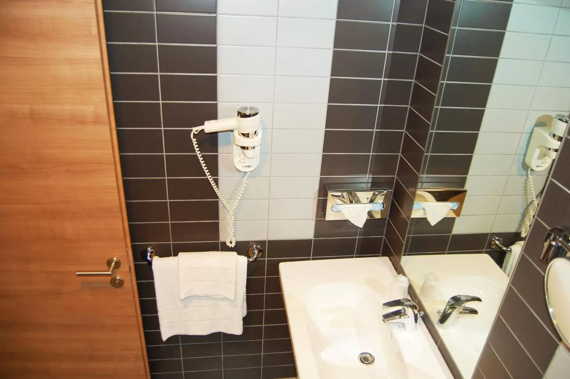 Bathroom in Idea Hotel Plus Savona