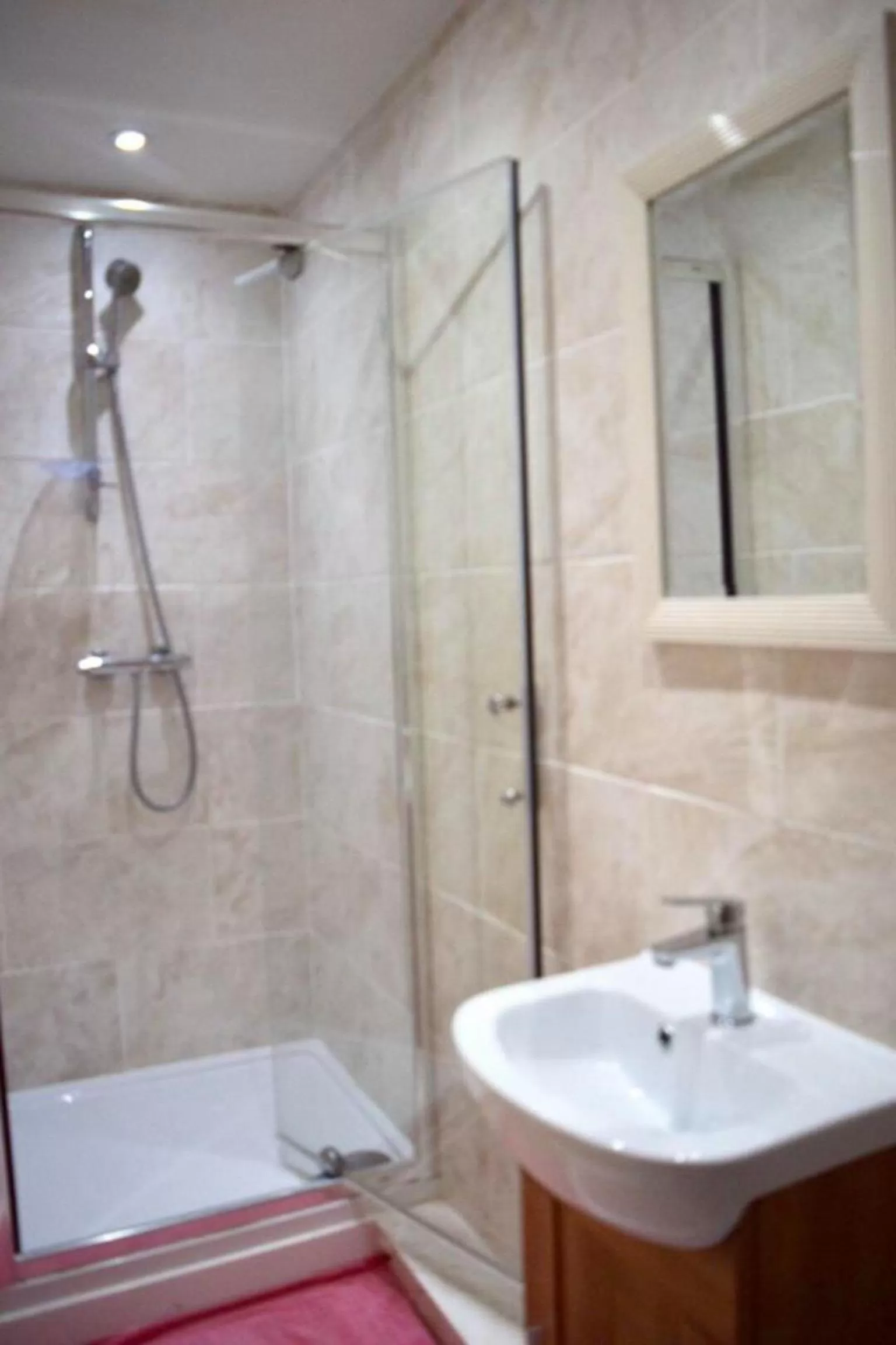 Bathroom in St Peters Bed and Breakfast