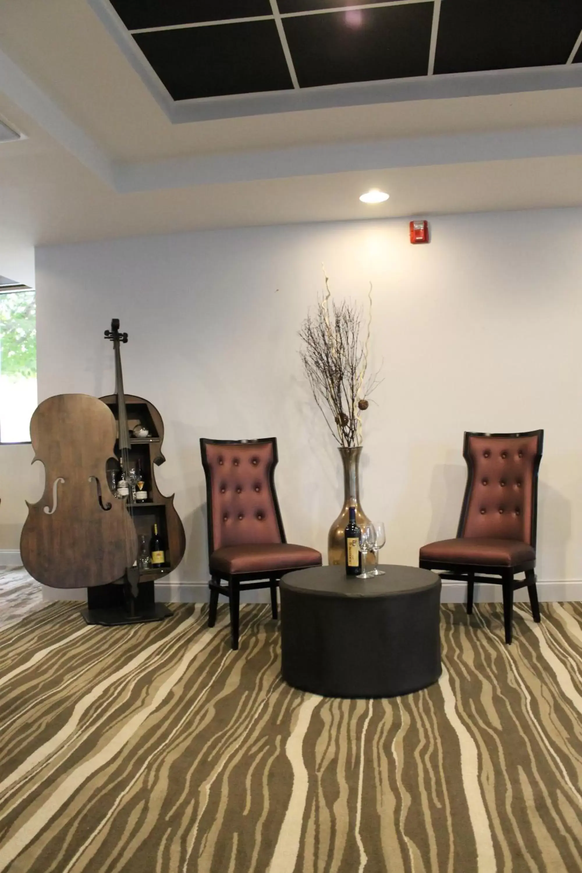 Seating Area in Regalia Hotel & Conference Center