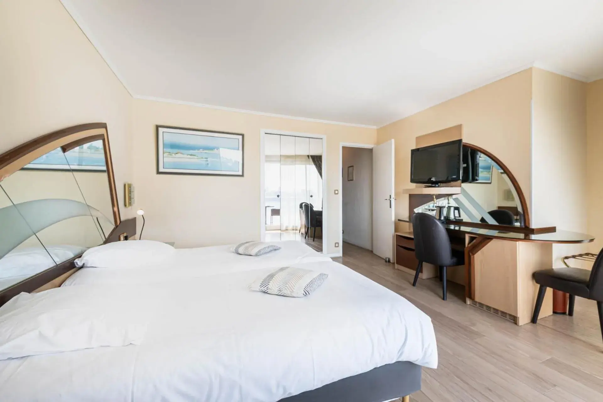 INTER-HOTEL Saint-Malo Ouest Le Crystal