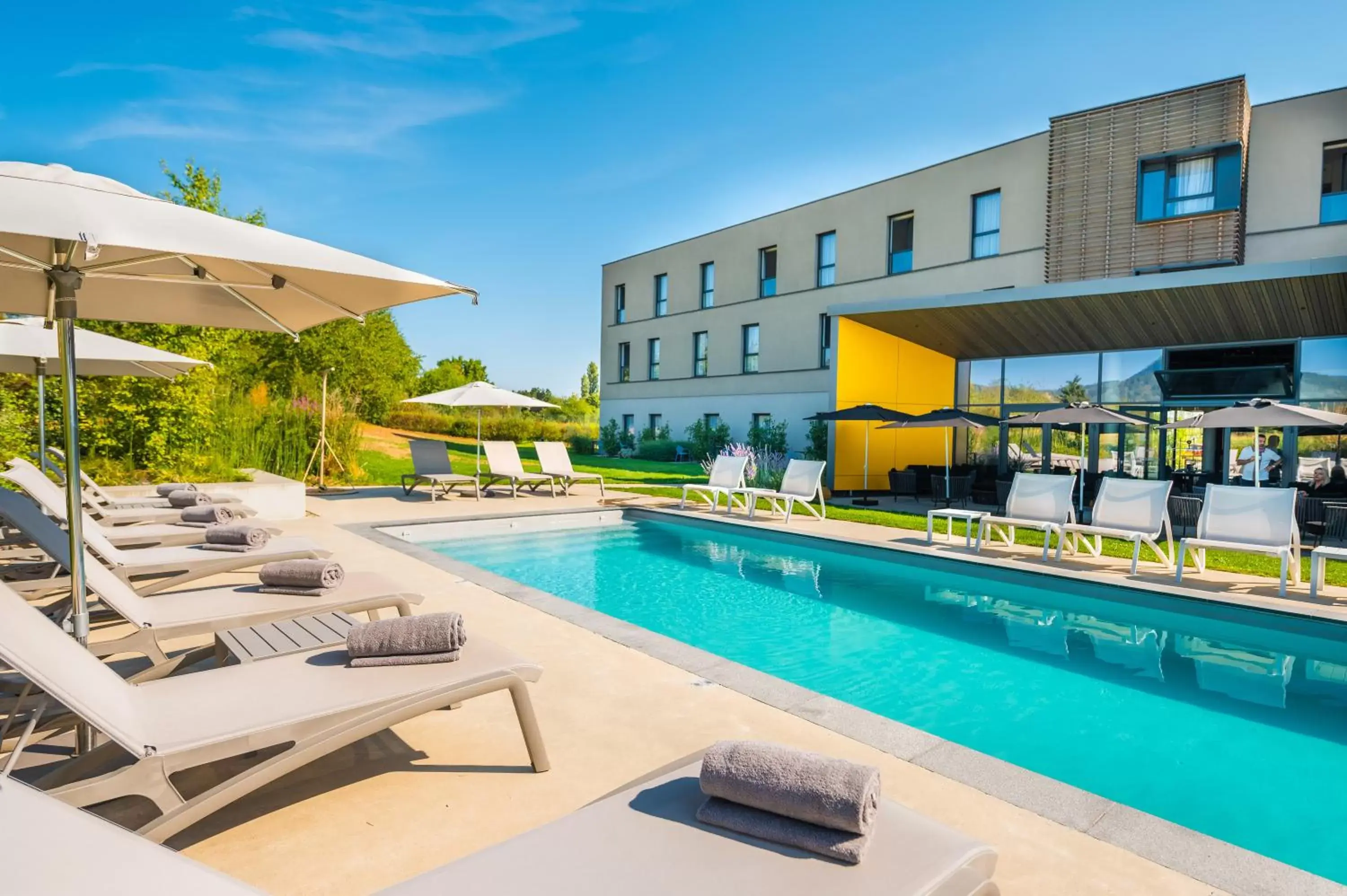 Patio, Swimming Pool in Best Western Plus Hotel & Restaurant Les Humanistes Colmar Nord