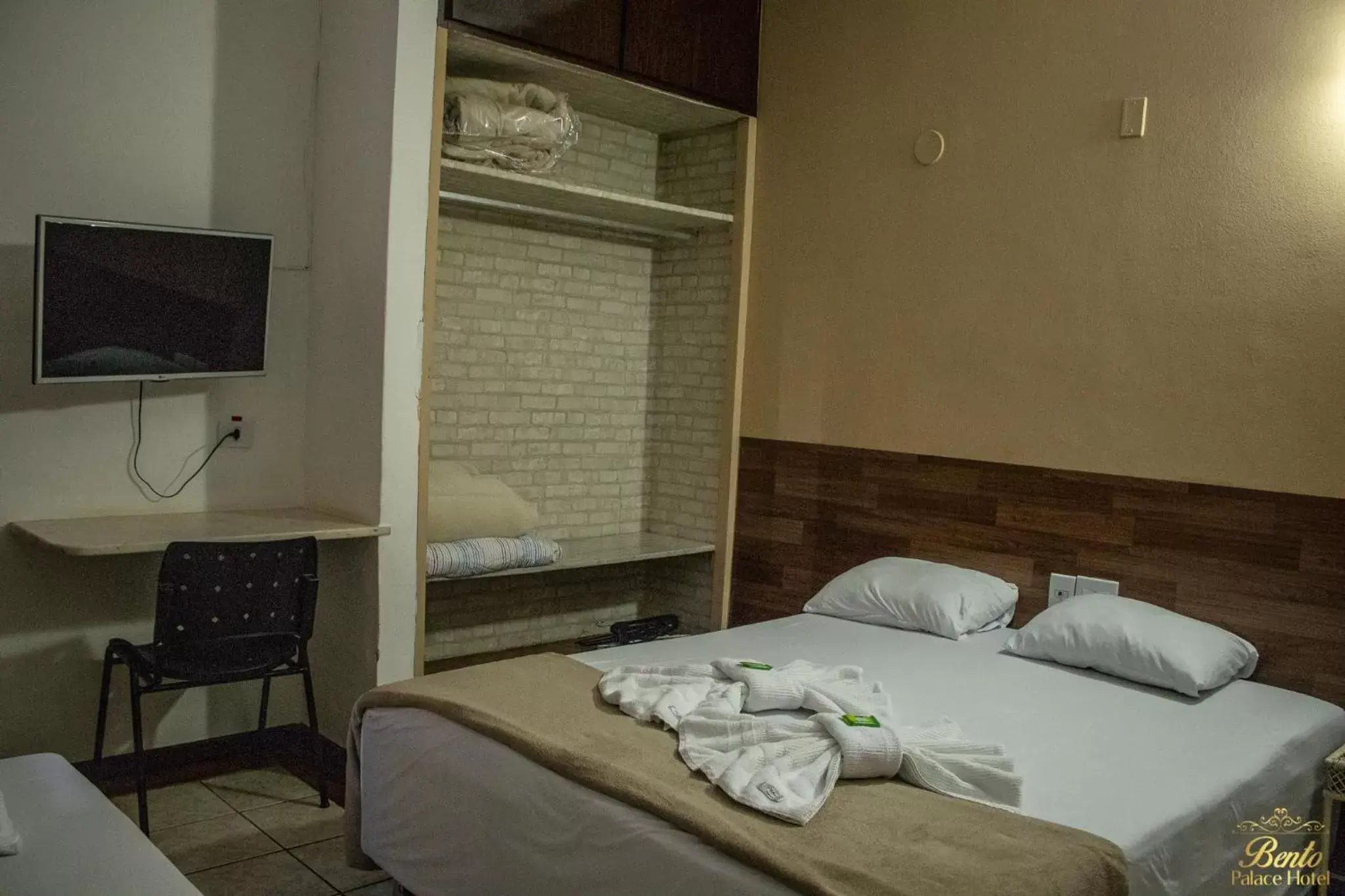 Deluxe Double or Twin Room - single occupancy in Bento palace hotel Deluxe Double or Twin Room - single occupancy in Bento palace hotel