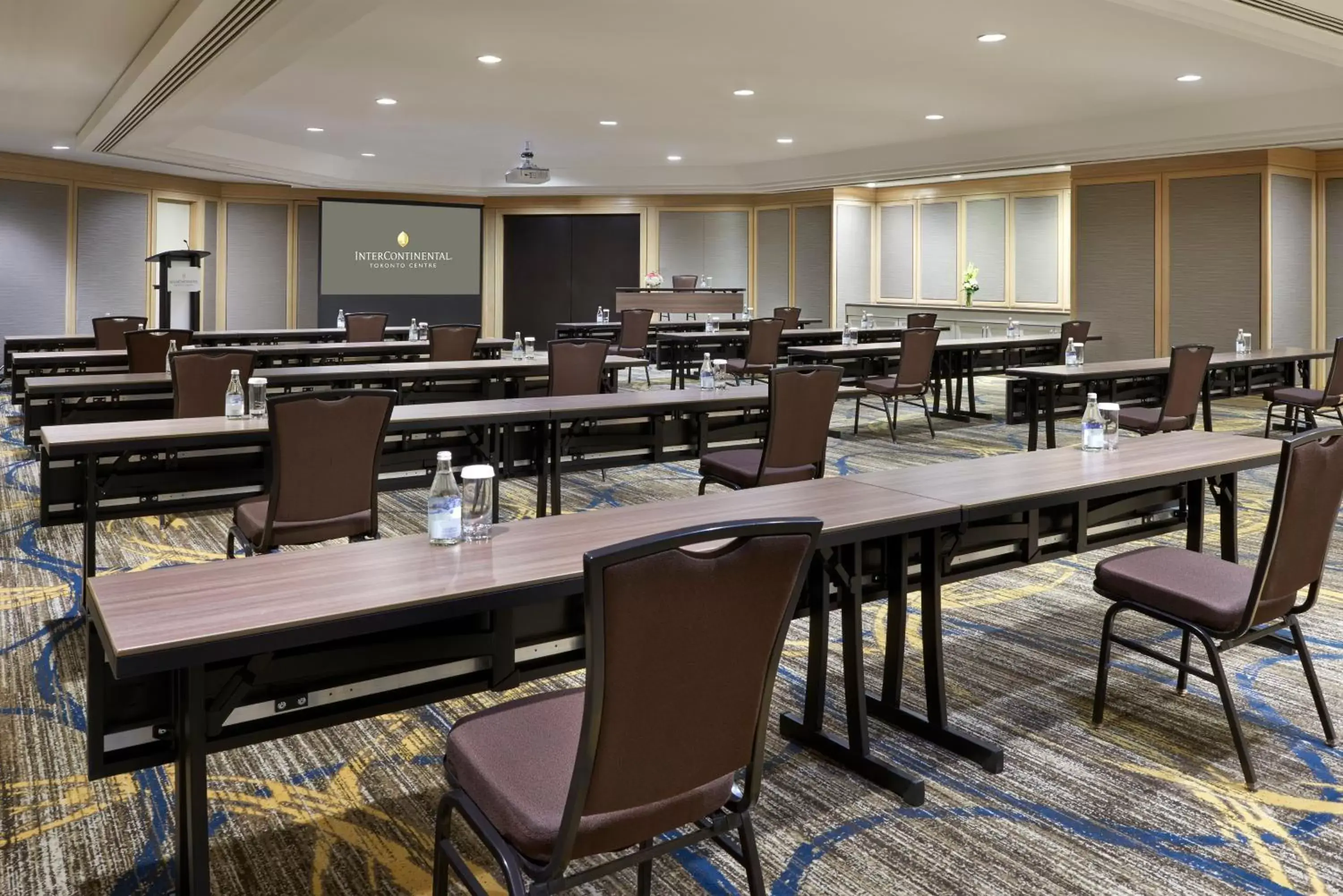 Meeting/conference room in InterContinental Toronto Centre, an IHG Hotel