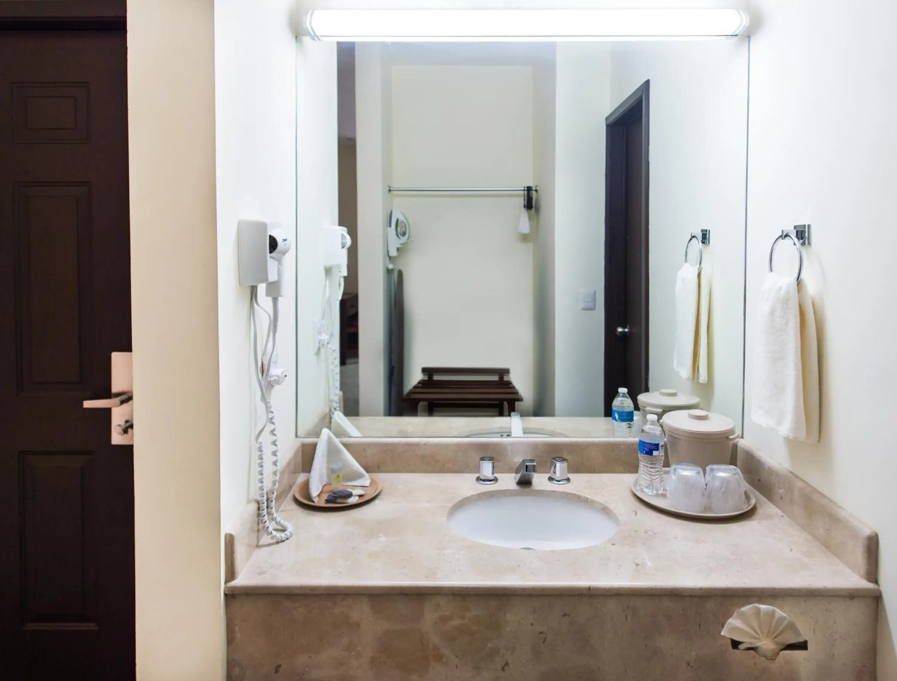 Double Room with Two Double Beds in Hotel Brio Inn Double Room with Two Double Beds in Hotel Brio Inn