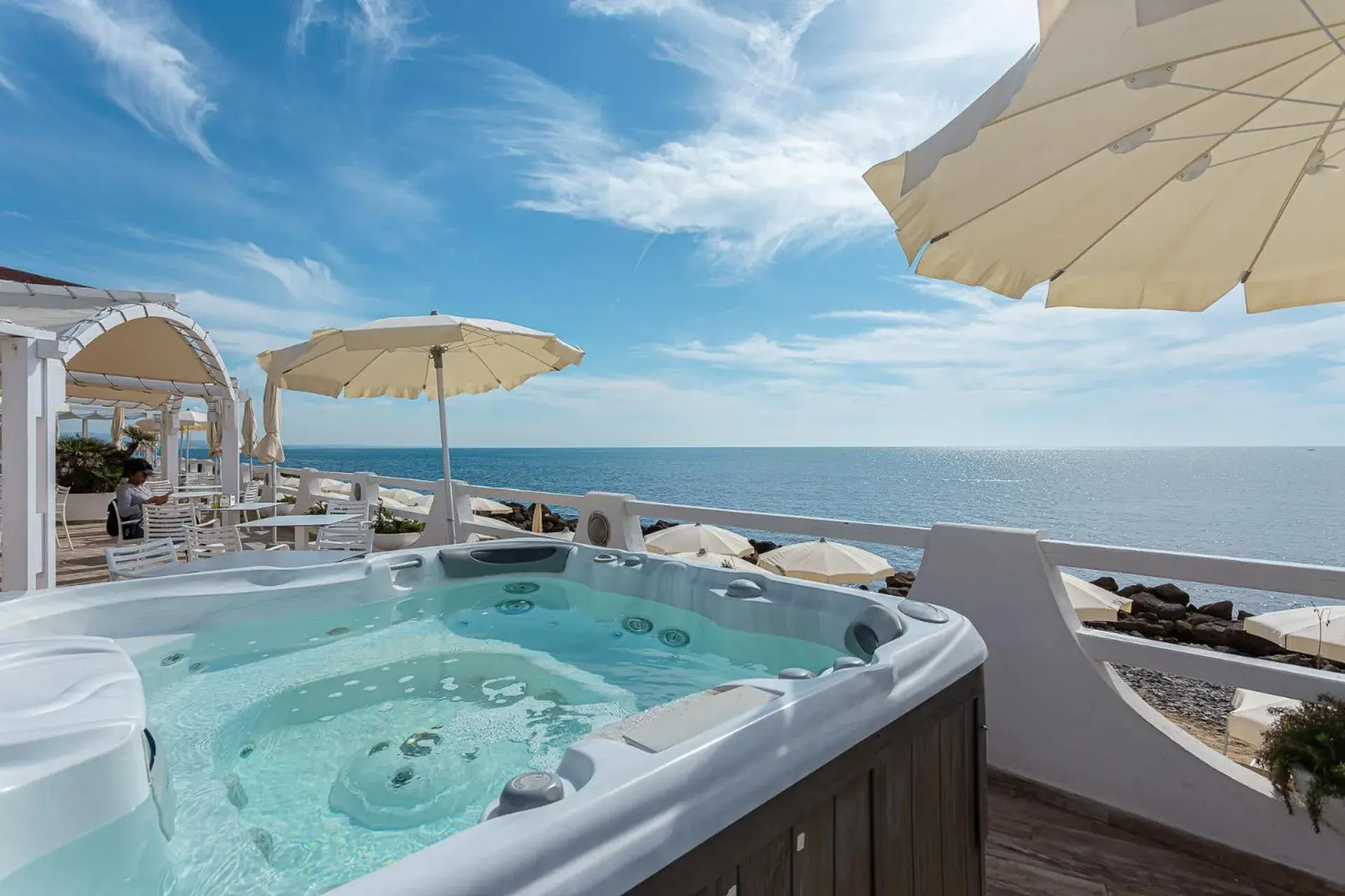 Hot Tub in Hotel Cavalluccio Marino